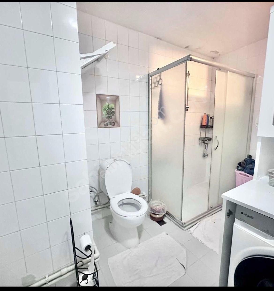 Pendik Fevzi Çakmak Mah. Merkezi Konumda 3+1 Geniş Daire – 115 M² Ara Kat Asansör Ve Açık Otopark - Görsel 9