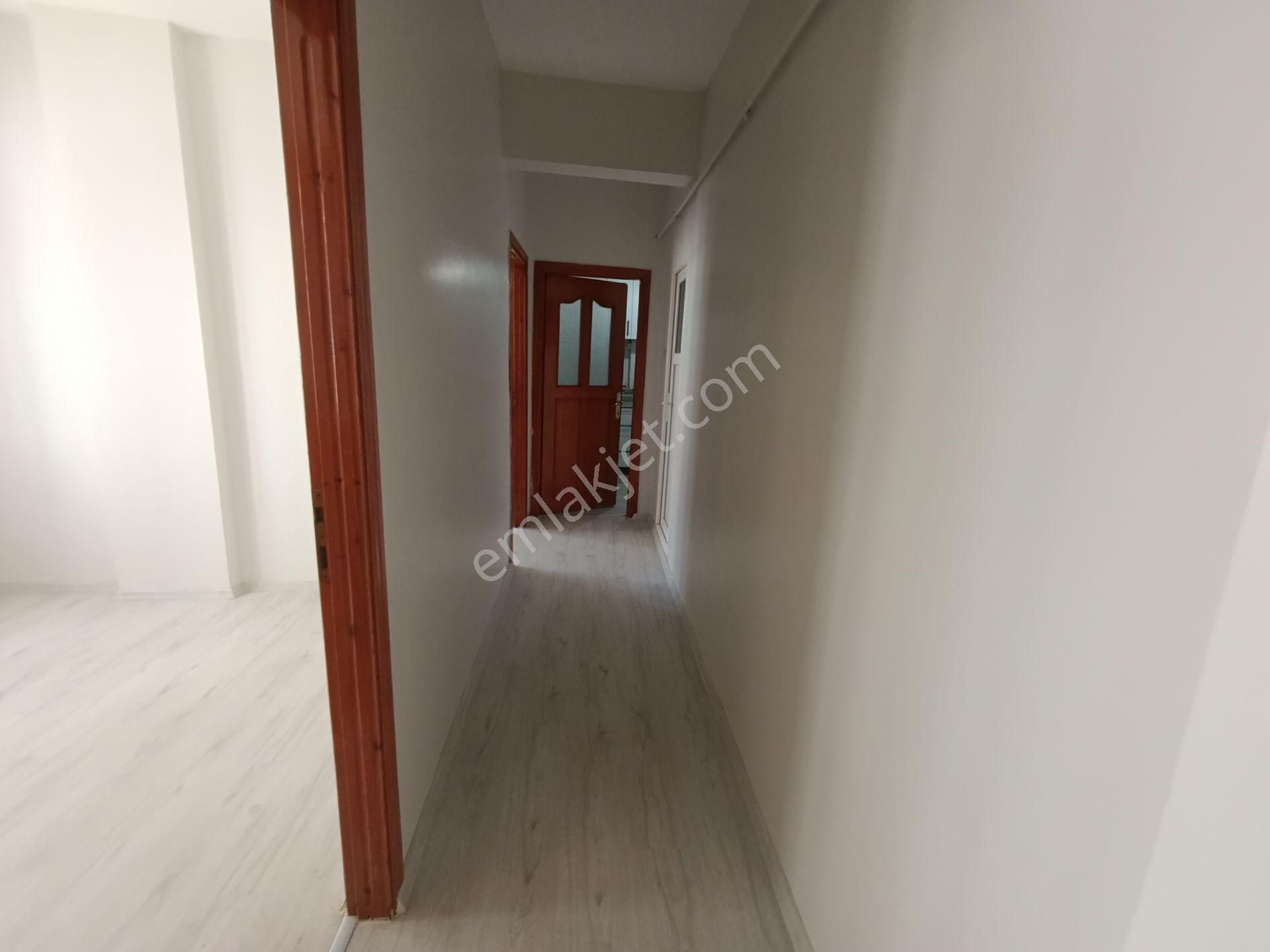 Pendik Esenyalı Merkezde Anacadde Üstü Kiralık 2+1 75m2 Balkonlu Daire - Görsel 19