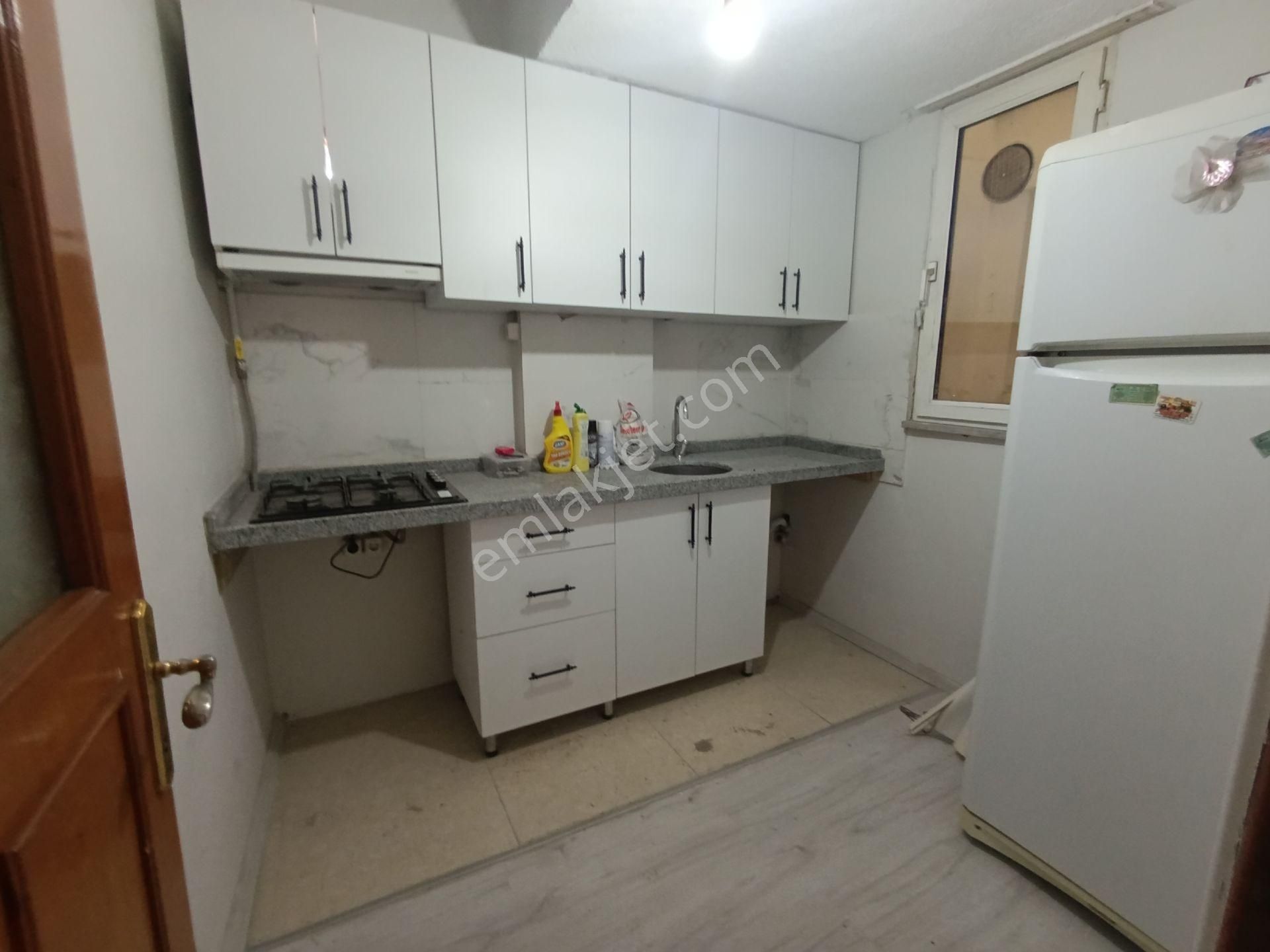 Pendik Esenyalı Merkezde Anacadde Üstü Kiralık 2+1 75m2 Balkonlu Daire - Görsel 22