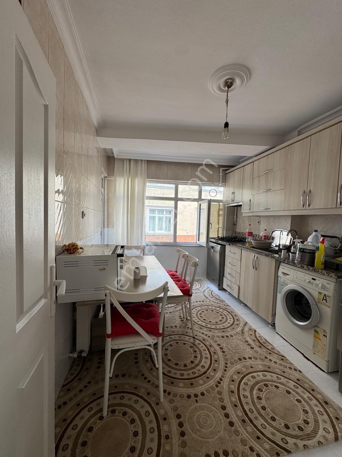 Zübeyda Hanım Mah Kiralık Eşyalı Daire - Görsel 7