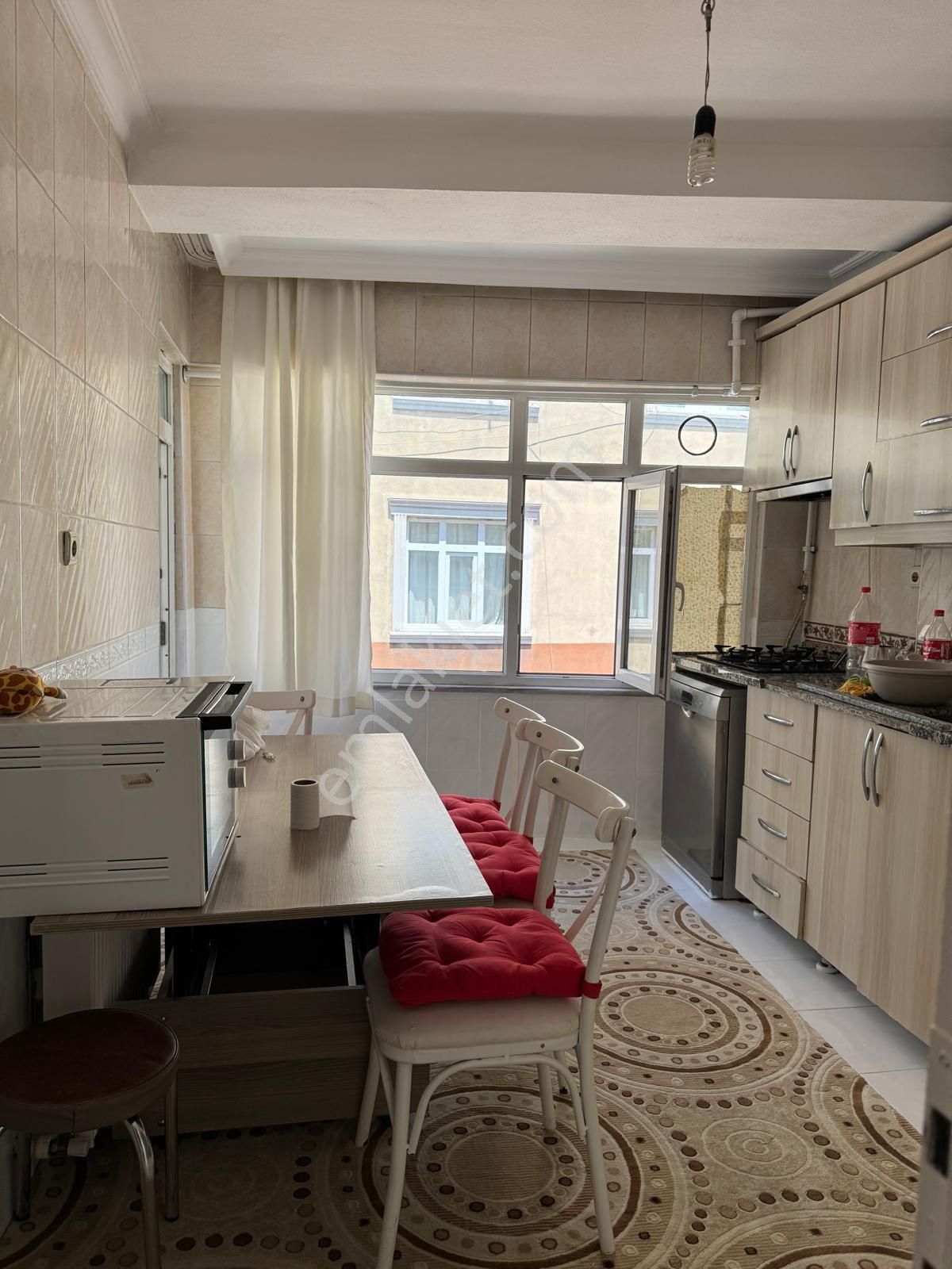 Zübeyda Hanım Mah Kiralık Eşyalı Daire - Görsel 6