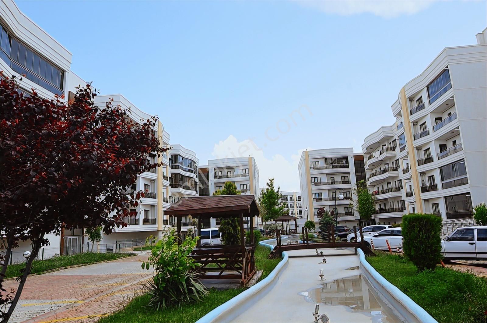 Talha Tozduman'dan Bakyapı Prestij Park'ta Manzaralı Geniş 3+1 - Görsel 28