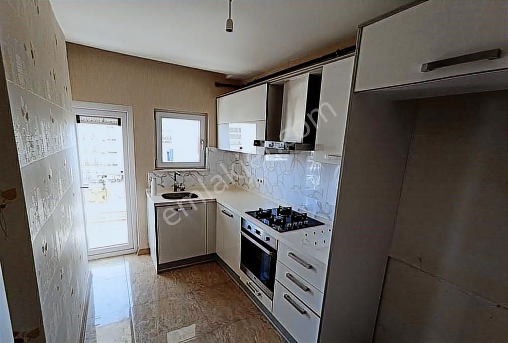 Talha Tozduman'dan Bakyapı Prestij Park'ta Manzaralı Geniş 3+1 - Görsel 27