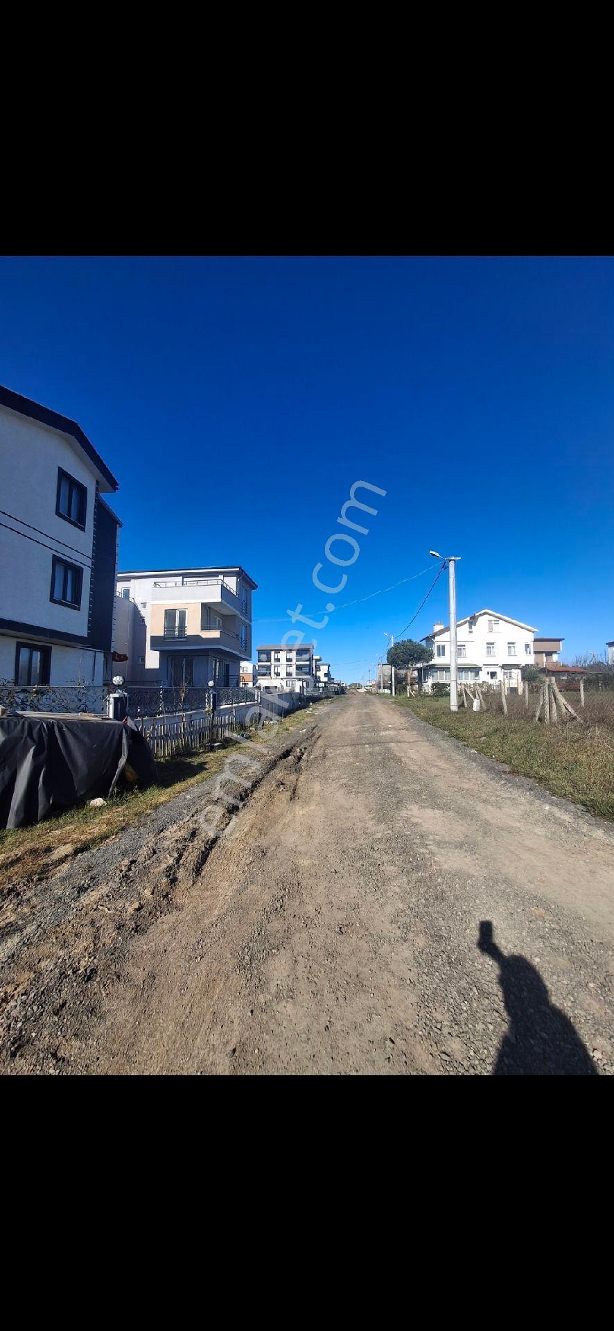 Savaş Emlak'tan Satılık Müstakil 300 Metre Villa Arsası - Görsel 3