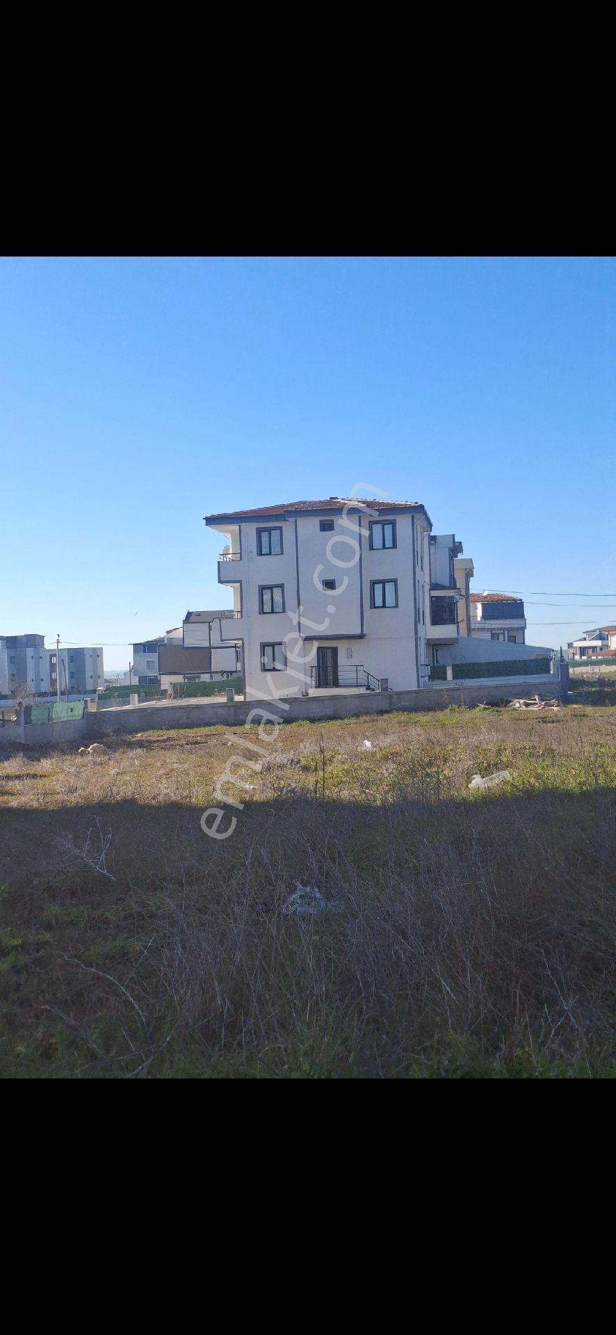Savaş Emlak'tan Satılık Müstakil 300 Metre Villa Arsası - Görsel 4
