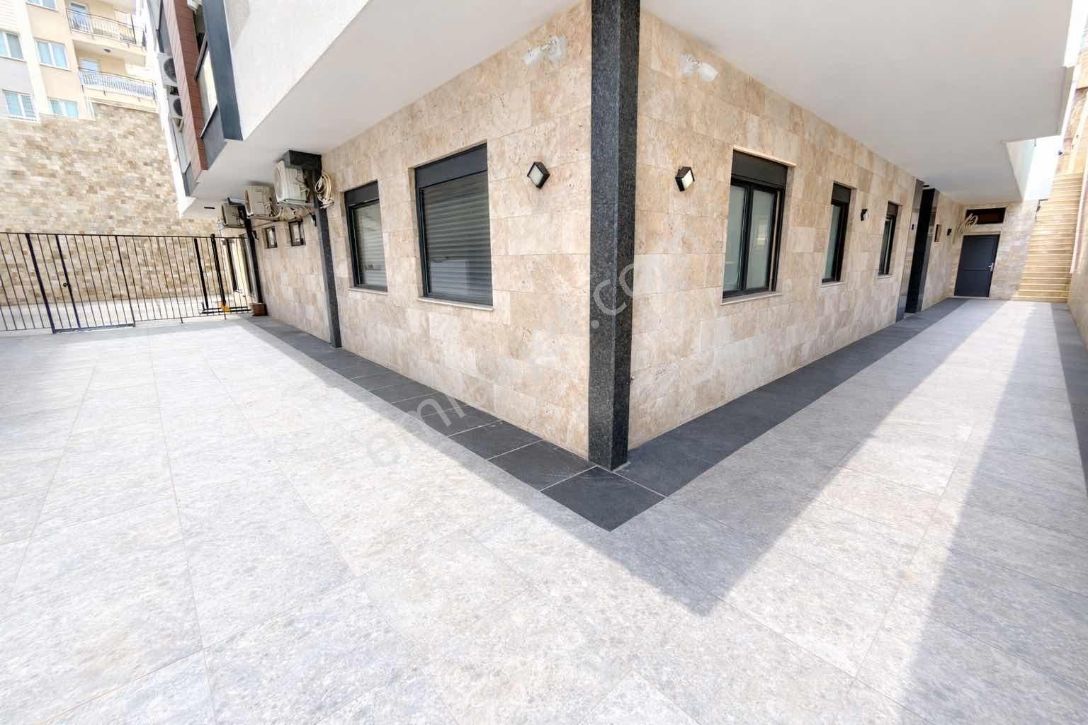Kuşadası Merkezde Sıfır Loft 2+1 Rezidans Daire Açık Havuzlu - Görsel 16