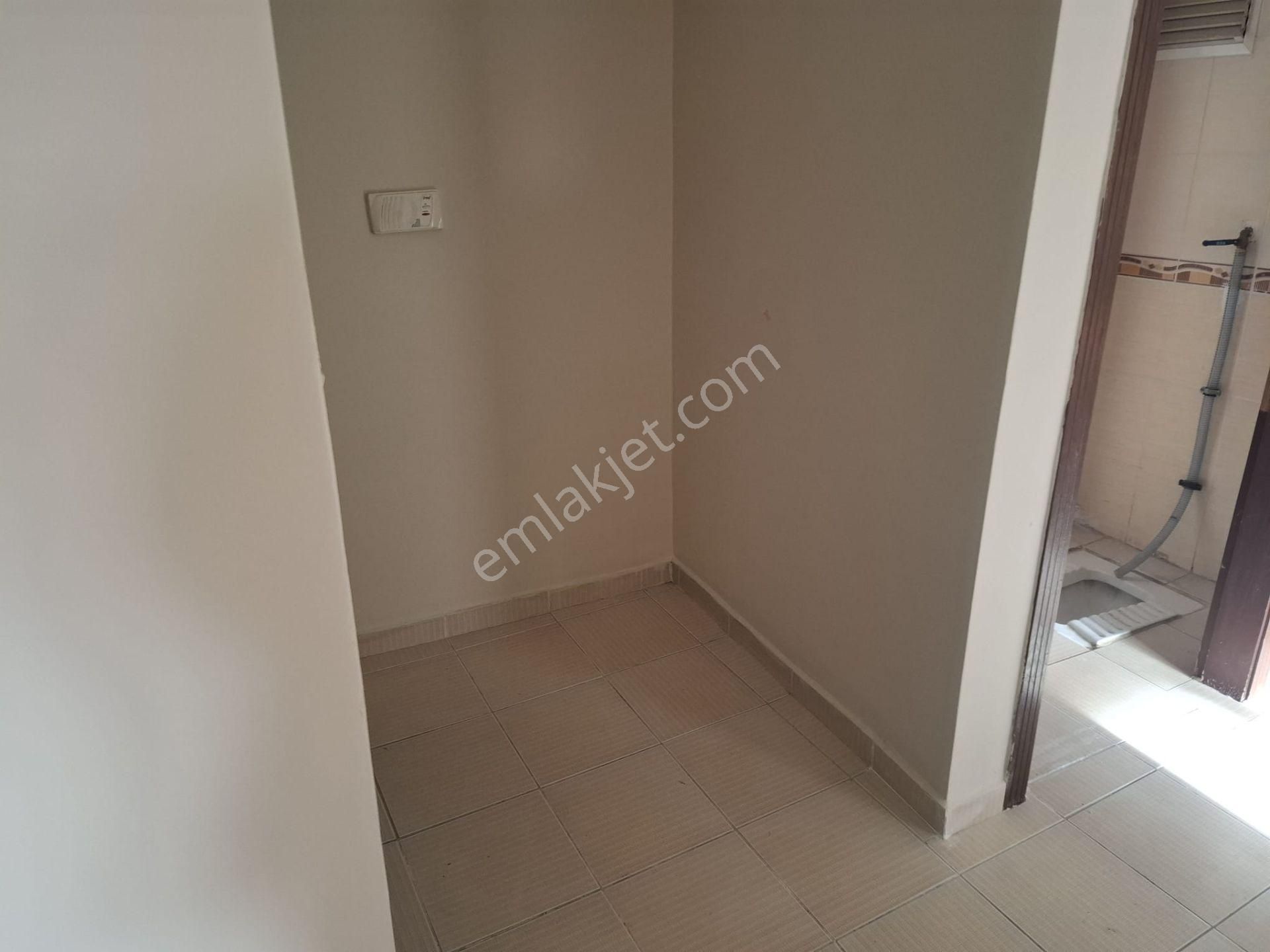 Yenikent Menderes Mahallesinde Kiralık 3+1 Daire - Görsel 18