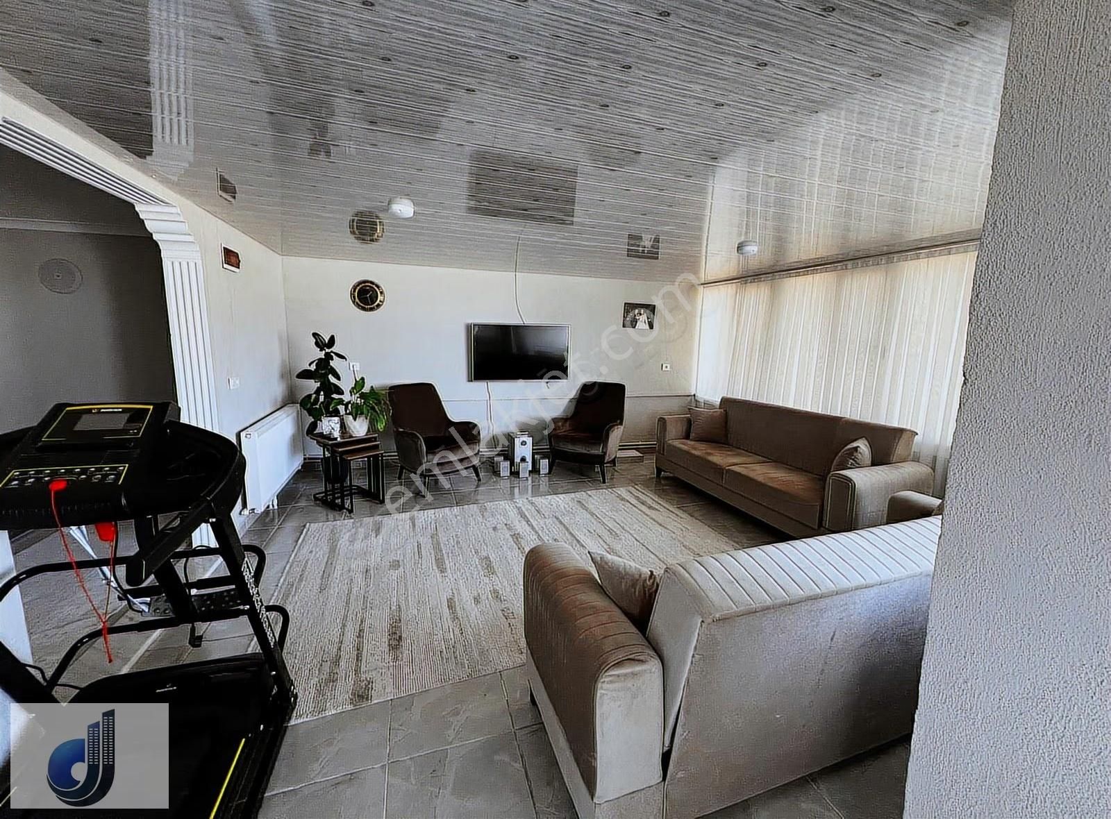 Cuma Mahallesi Yeni Pazar Yeri Üstünde Satılık Daire - Görsel 3