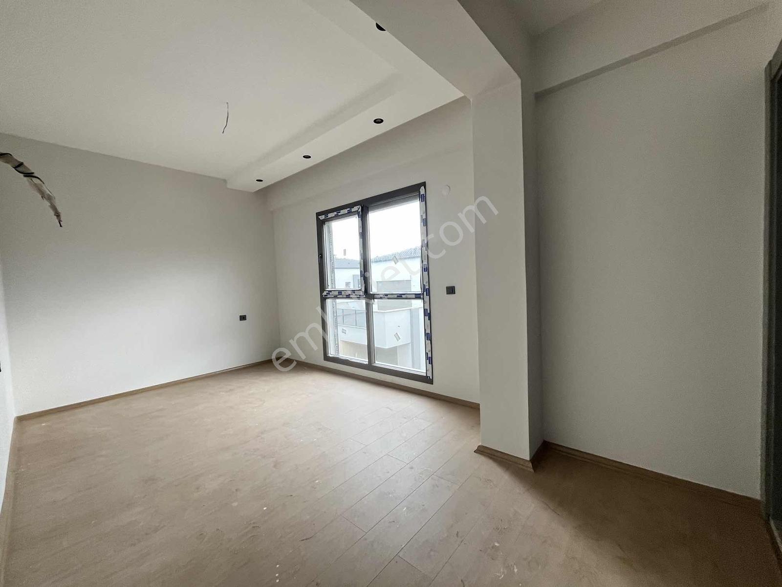Royal Garden Villaları'nda 5+1 , 3 Katlı Kiralık Villa - Görsel 12