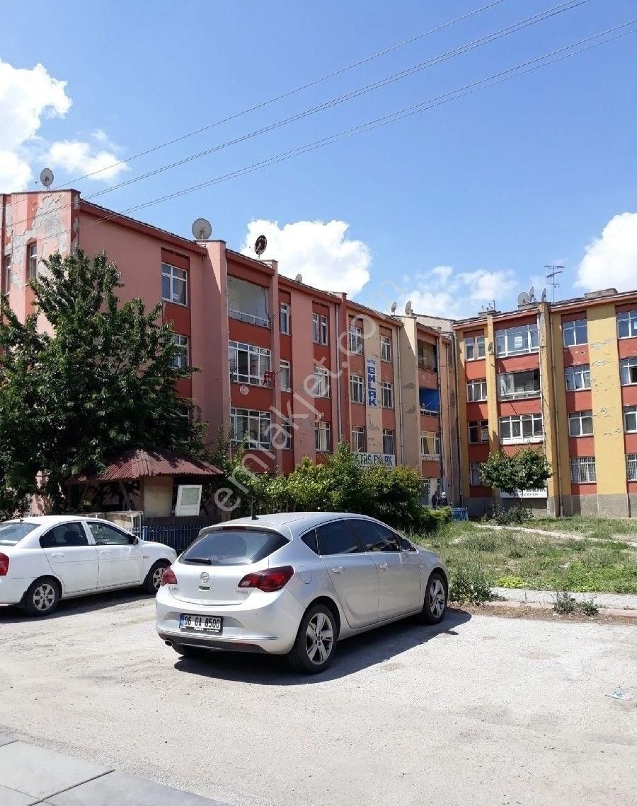 Yenimahalle Zeliş Emlak'tan Ssk Bloklarında 3+1 Katta Yatırımlık Kentsel Dönüşüm Dahilinde Fırsat - Görsel 8