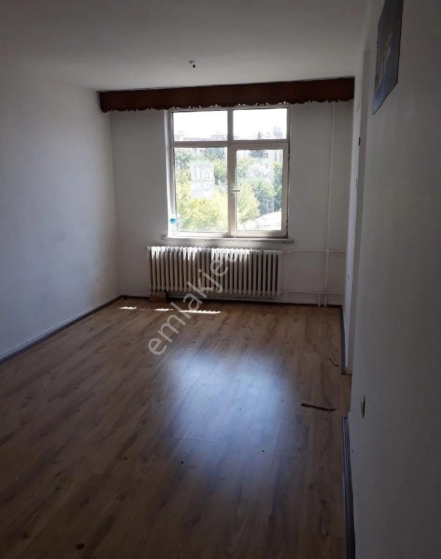 Yenimahalle Zeliş Emlak'tan Ssk Bloklarında 3+1 Katta Yatırımlık Kentsel Dönüşüm Dahilinde Fırsat - Görsel 5