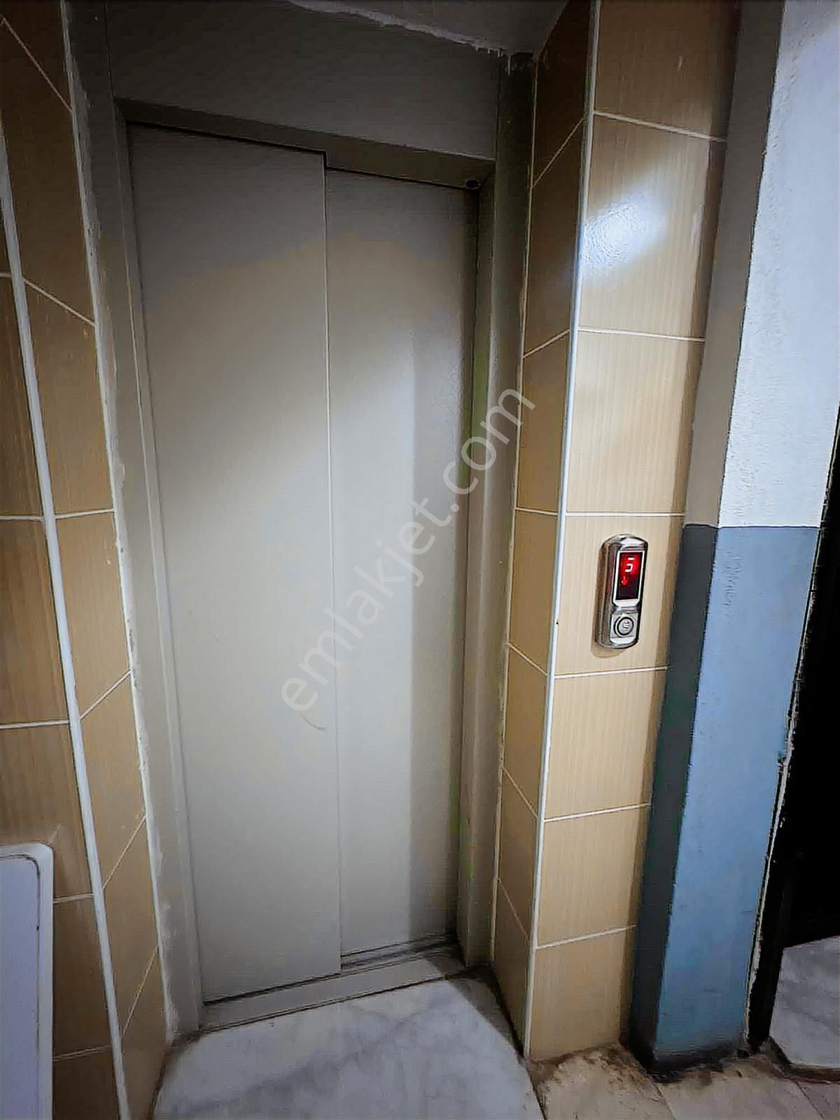 İnönü Mah.okula Yakın Mevkii De D.gazlı Kiralık - Görsel 7