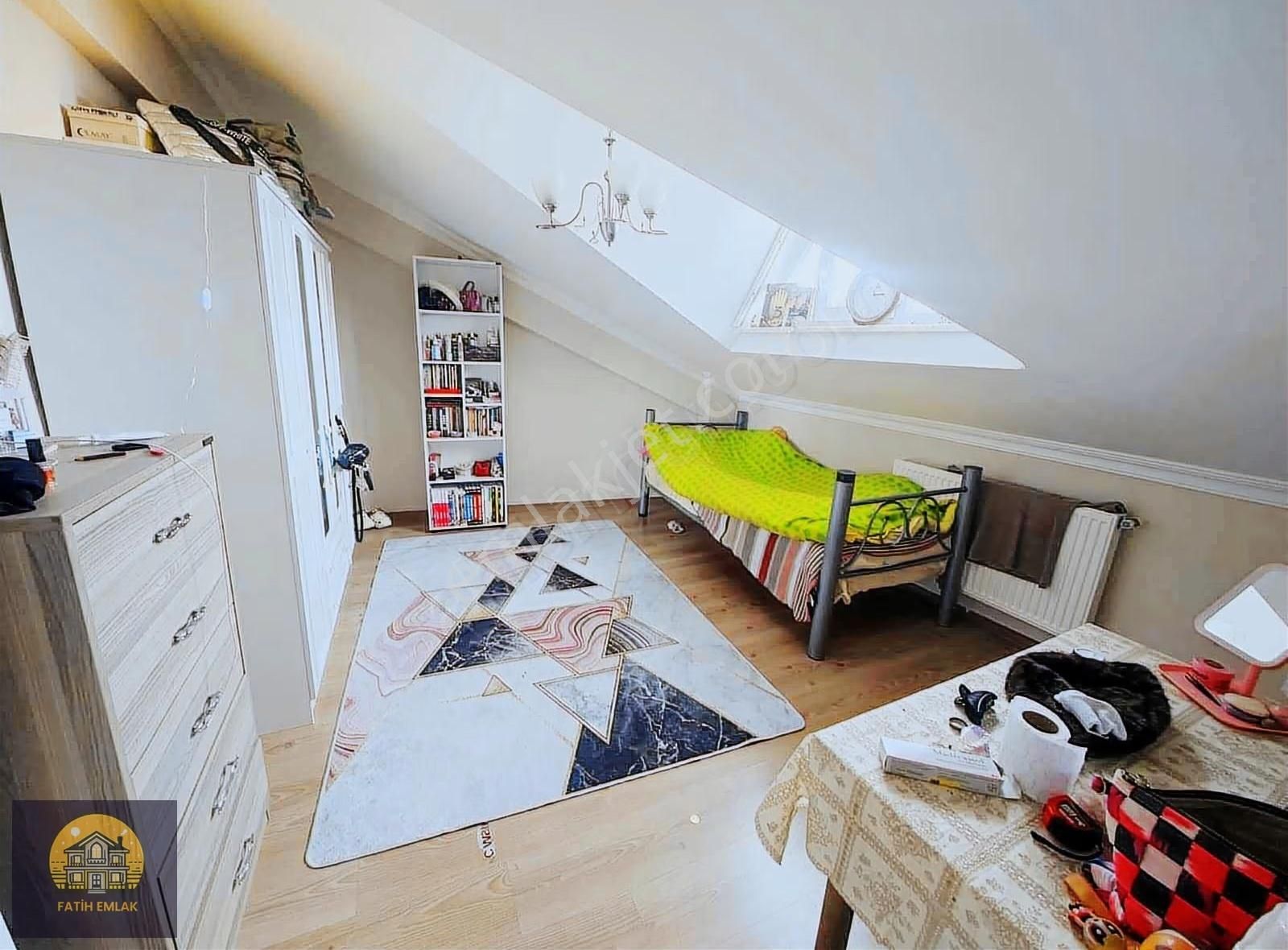 Kat Mülkiyetli 14 Yılık Ayrı Girişli 5+2 Geniş Dubks - Görsel 12