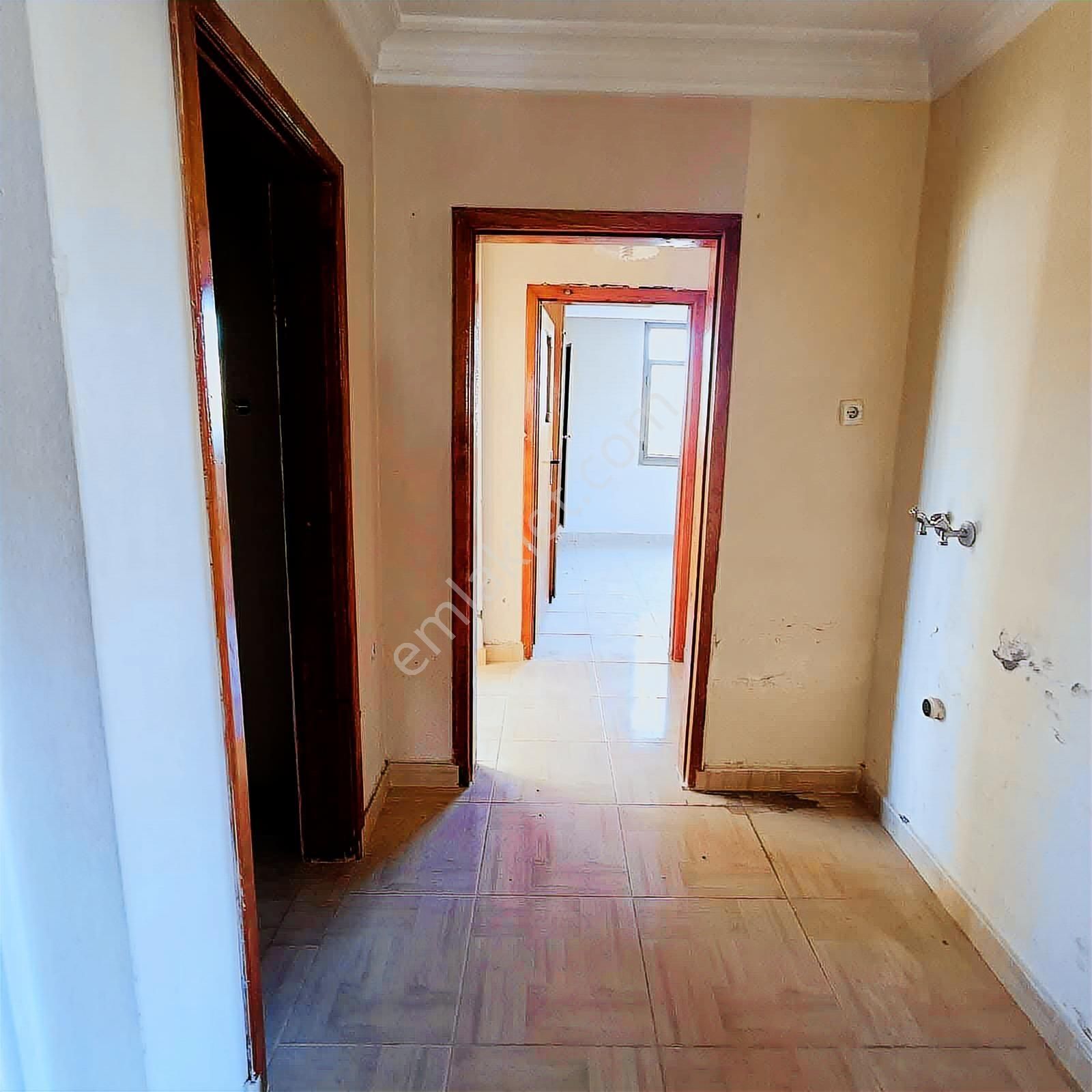 Anadolu Emlaktan Hastane Civarında 514 M2 Arsalı İki Katlı Ev - Görsel 17