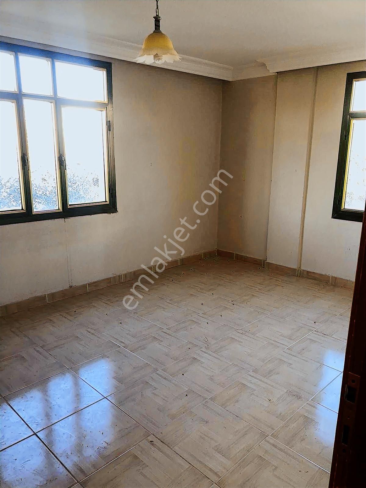 Anadolu Emlaktan Hastane Civarında 514 M2 Arsalı İki Katlı Ev - Görsel 8