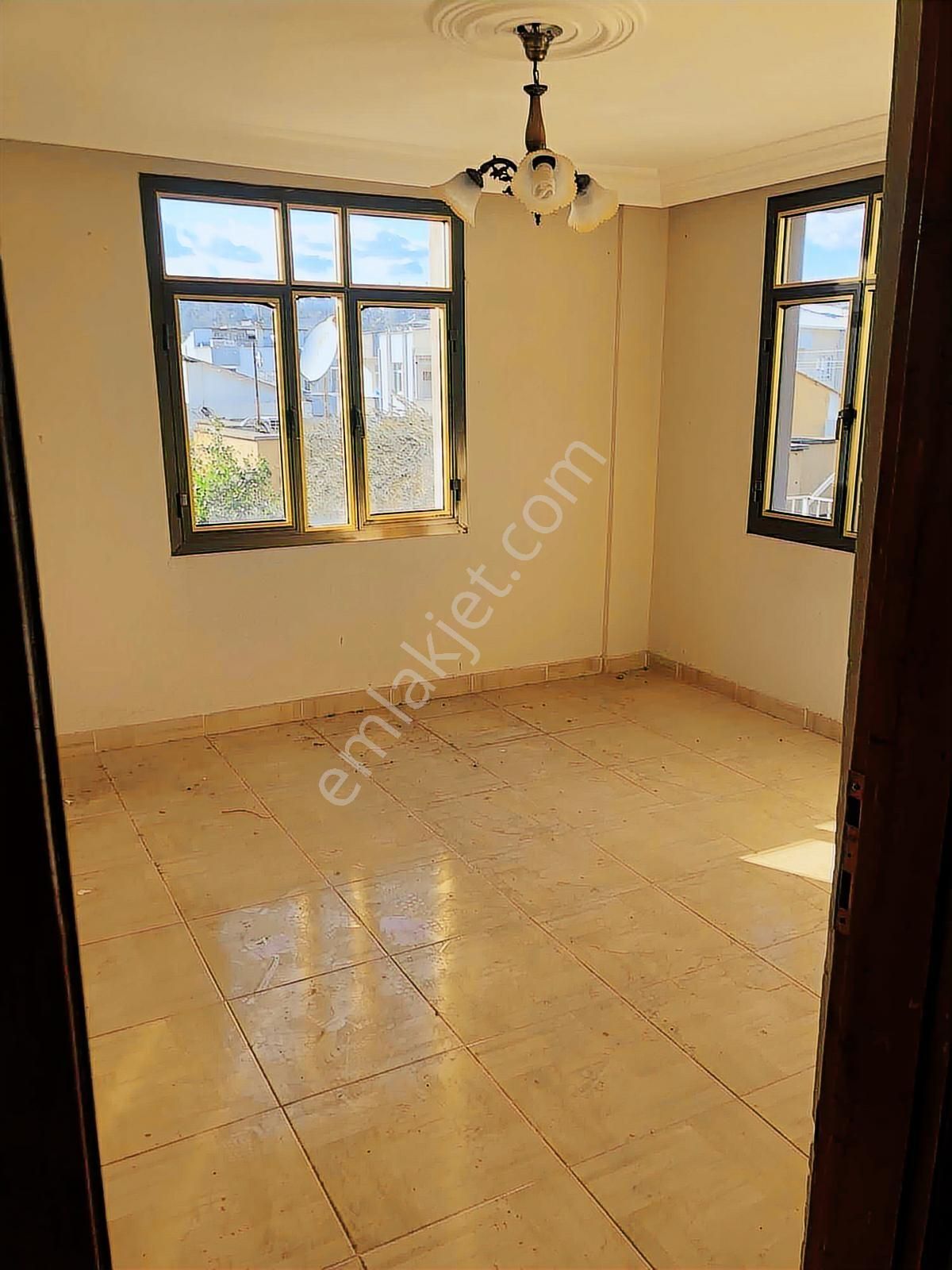 Anadolu Emlaktan Hastane Civarında 514 M2 Arsalı İki Katlı Ev - Görsel 31