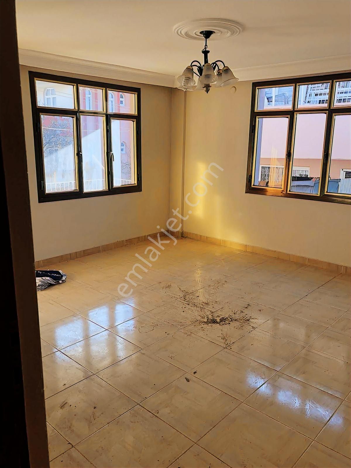 Anadolu Emlaktan Hastane Civarında 514 M2 Arsalı İki Katlı Ev - Görsel 24