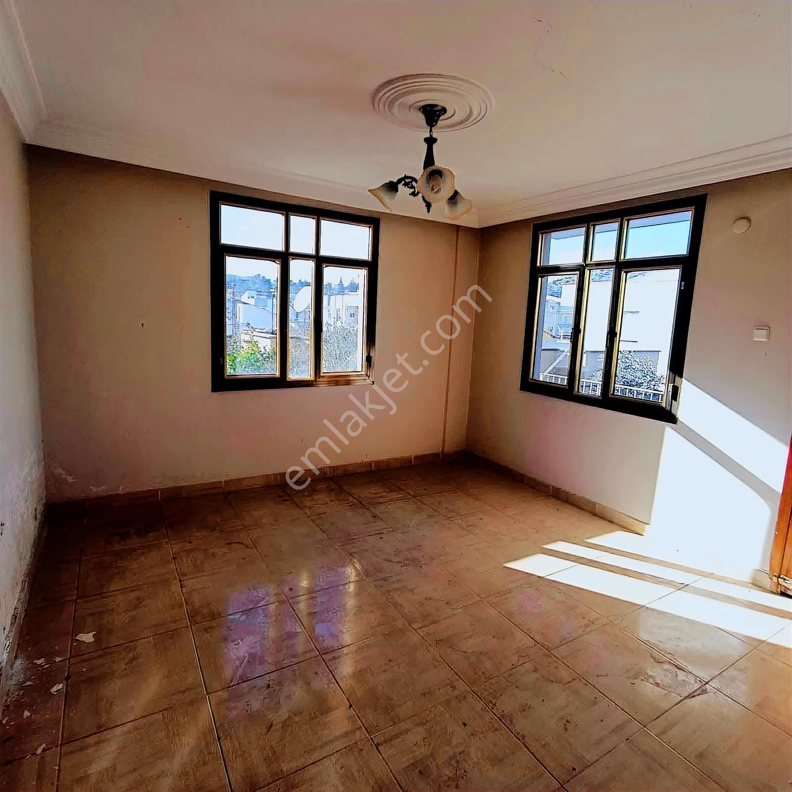 Anadolu Emlaktan Hastane Civarında 514 M2 Arsalı İki Katlı Ev - Görsel 20