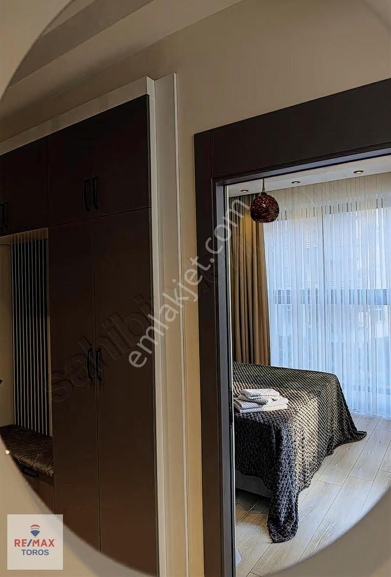 Remax Toros'tan Mezitli'de Deniz Manzaralı Full Eşyalı Lüks 1+1 - Görsel 11