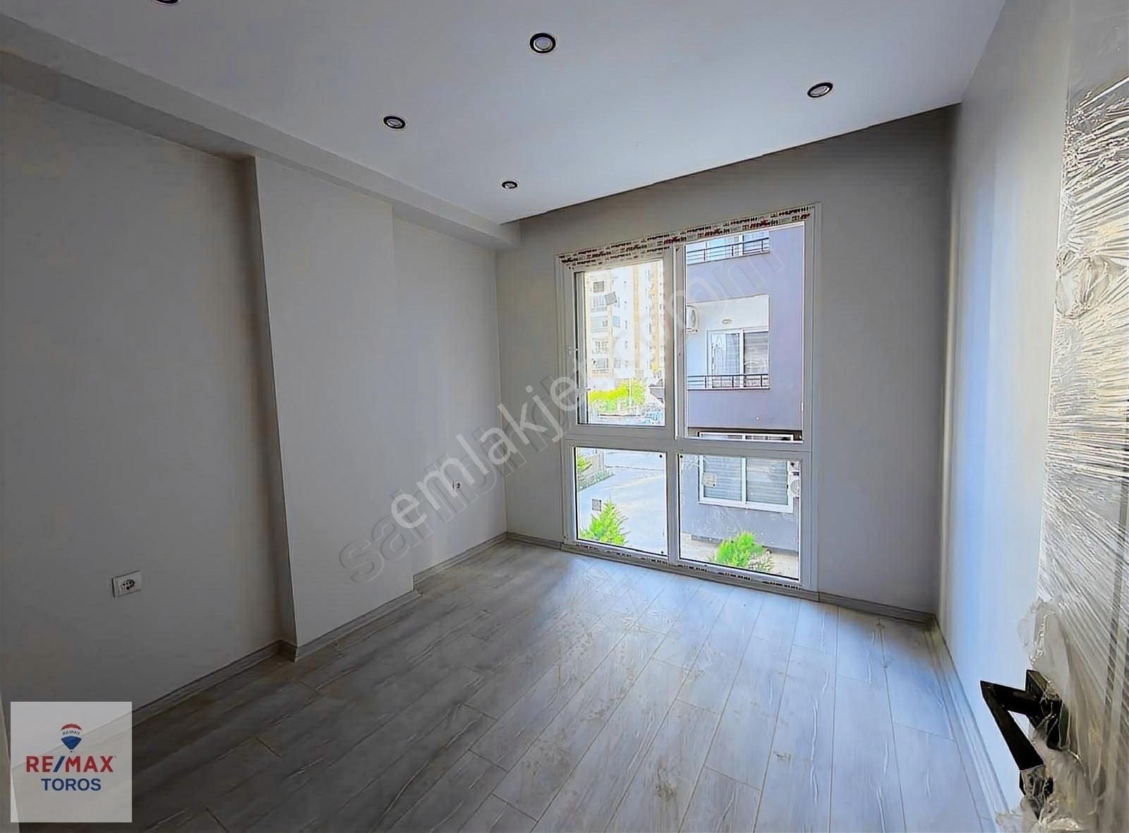 Remax Toros'tan Tece Deniz Mah'de Denize Yakın Sıfır 2+1 - Görsel 5