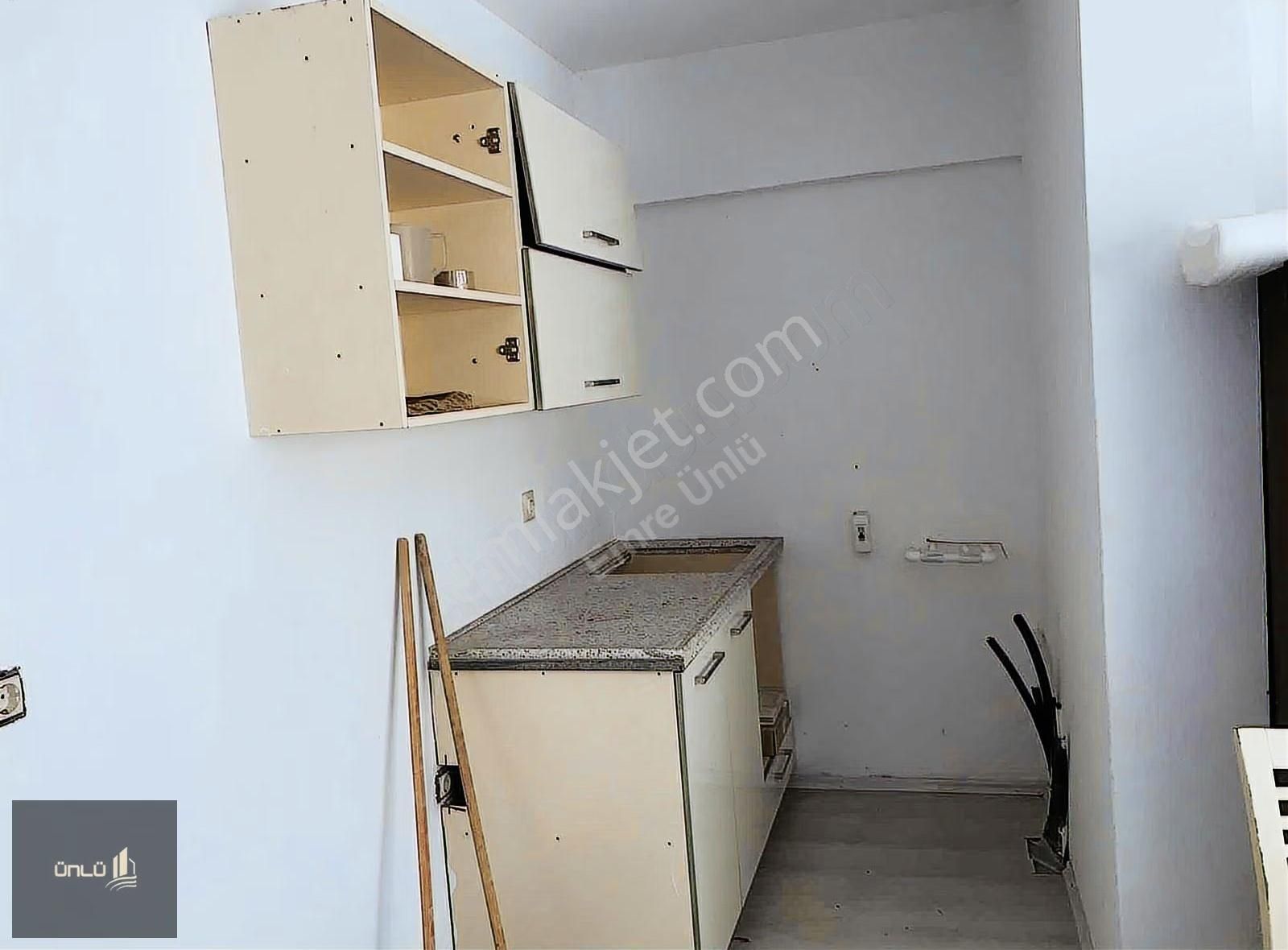 Halitpaşa Site İçerisinde Öğrenciye Uygun 1+1 Kıralık - Görsel 11