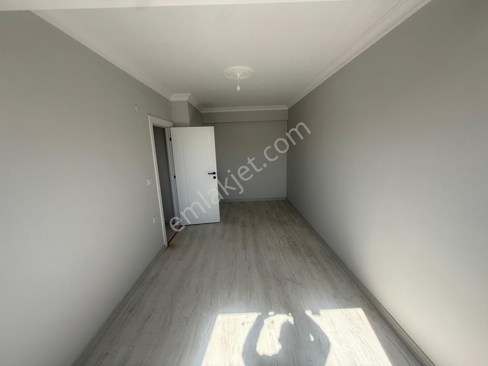 Barış'tan Cennet Mah Kapalı Otopark 3+1 Sıfır Güney Cephe Daire - Görsel 5