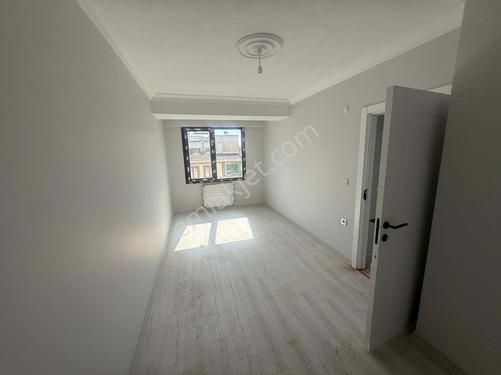 Barış'tan Cennet Mah Kapalı Otopark 3+1 Sıfır Güney Cephe Daire - Görsel 11