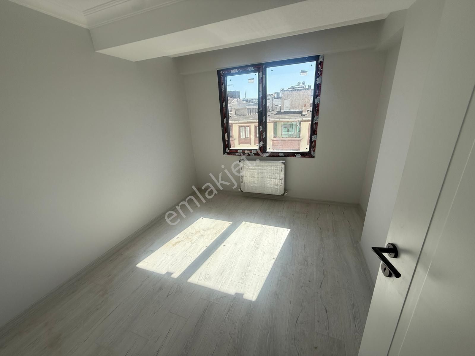 Barış'tan Cennet Mah Kapalı Otopark 3+1 Sıfır Güney Cephe Daire - Görsel 18