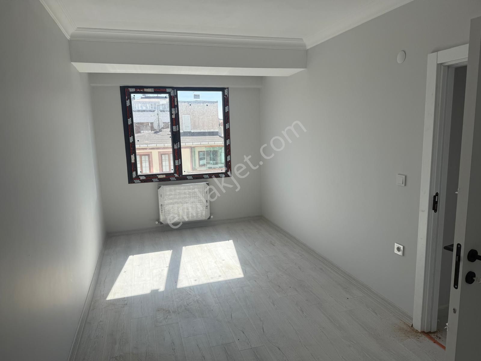 Barış'tan Cennet Mah Kapalı Otopark 3+1 Sıfır Güney Cephe Daire - Görsel 7