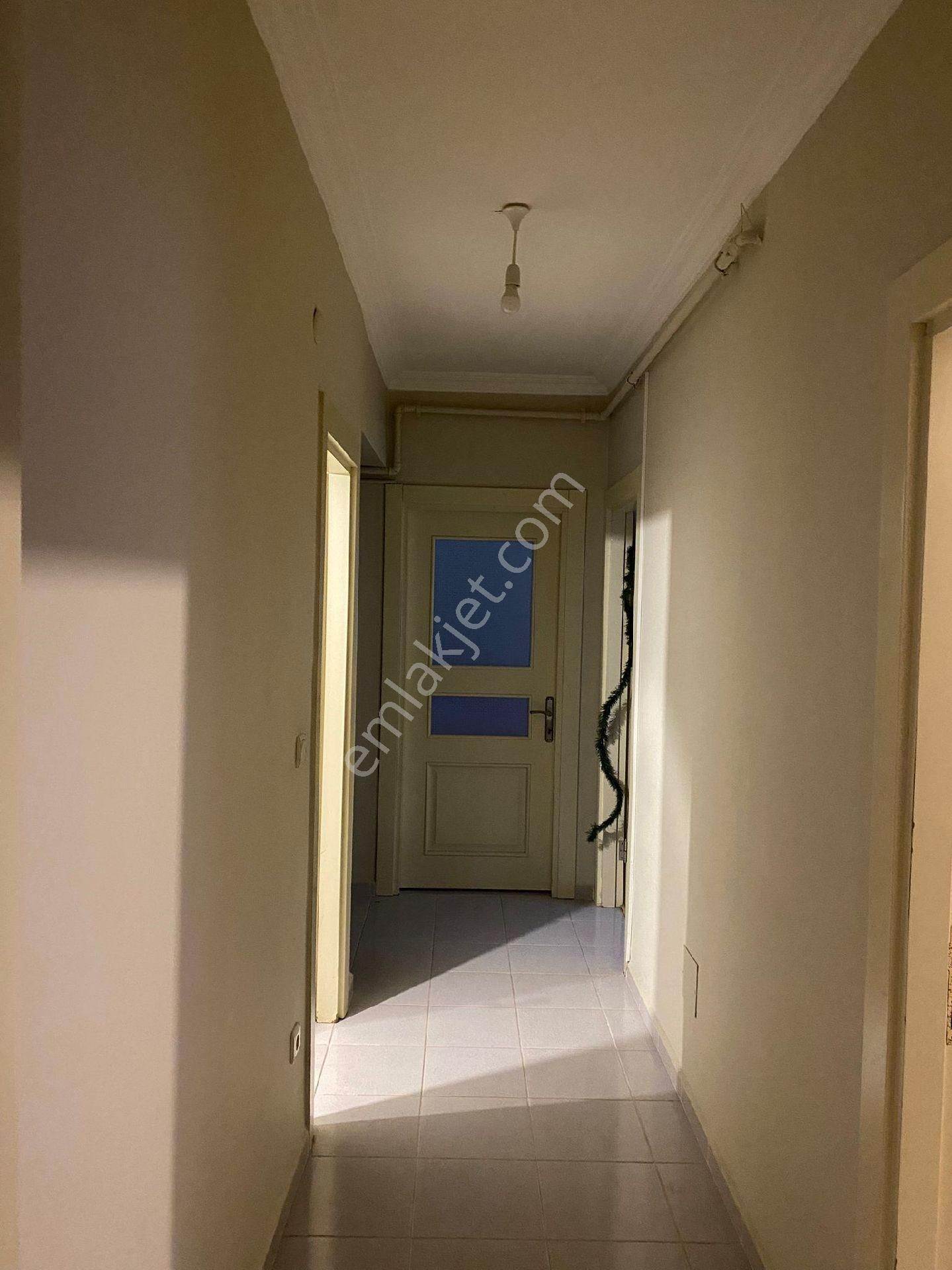 Ümraniye Çakmak Mahallesi Kiralık Oda Metro Yürüme Mesafesi Oda Bayana Kiralık Eşyalı - Görsel 6