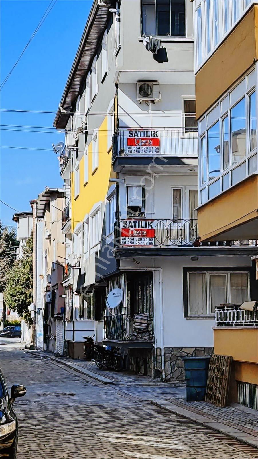 İncilipınarda Satılık Havuzlara Yakın 3+1 Masrafsız Arakat Daire - Görsel 21