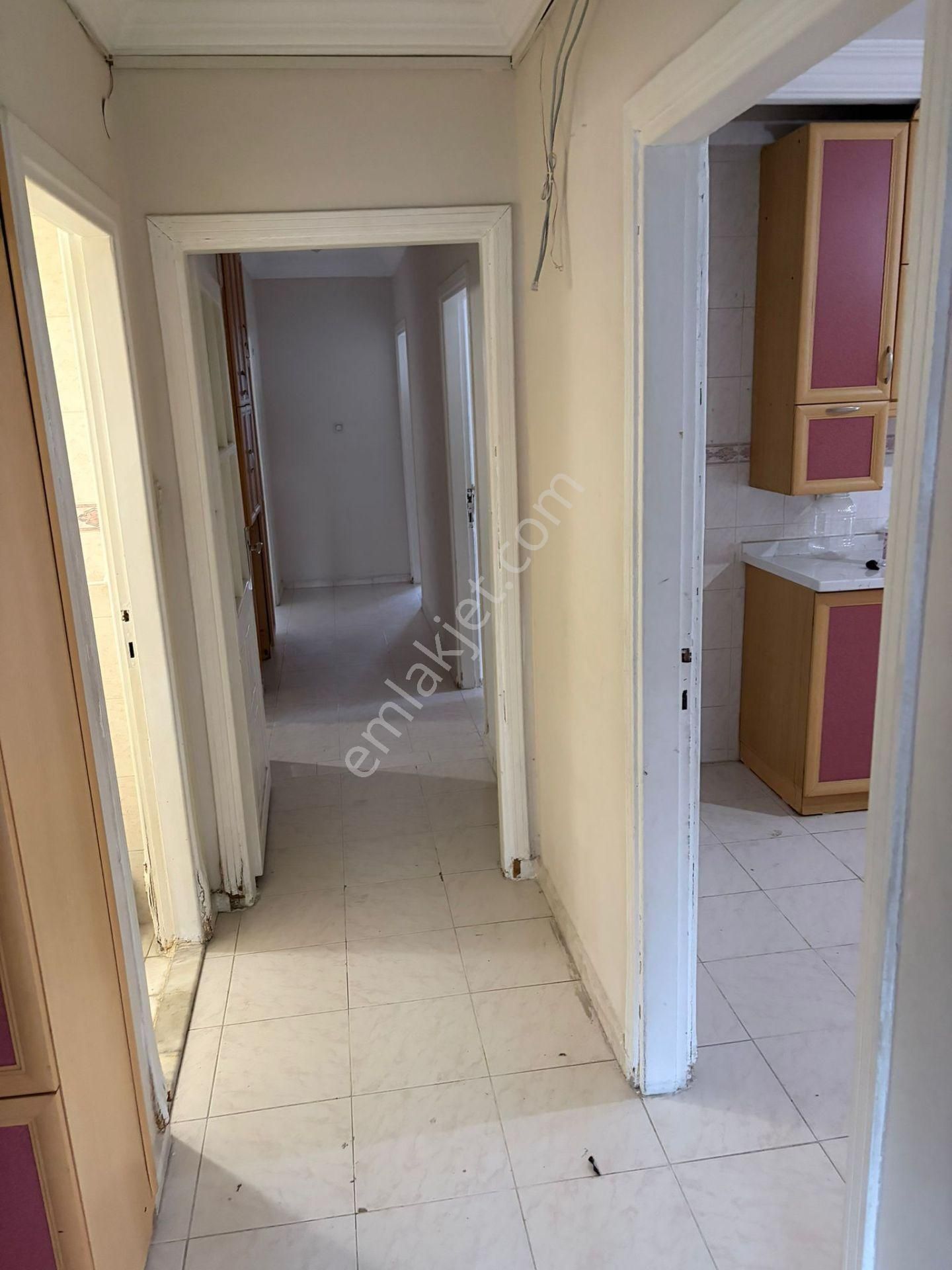 Adana Çukurova Özal Bulvarına Yakın Konumda 4+1 Doğalgazlı Kombili Mükemmel Konumda Kiralık Daire - Görsel 12