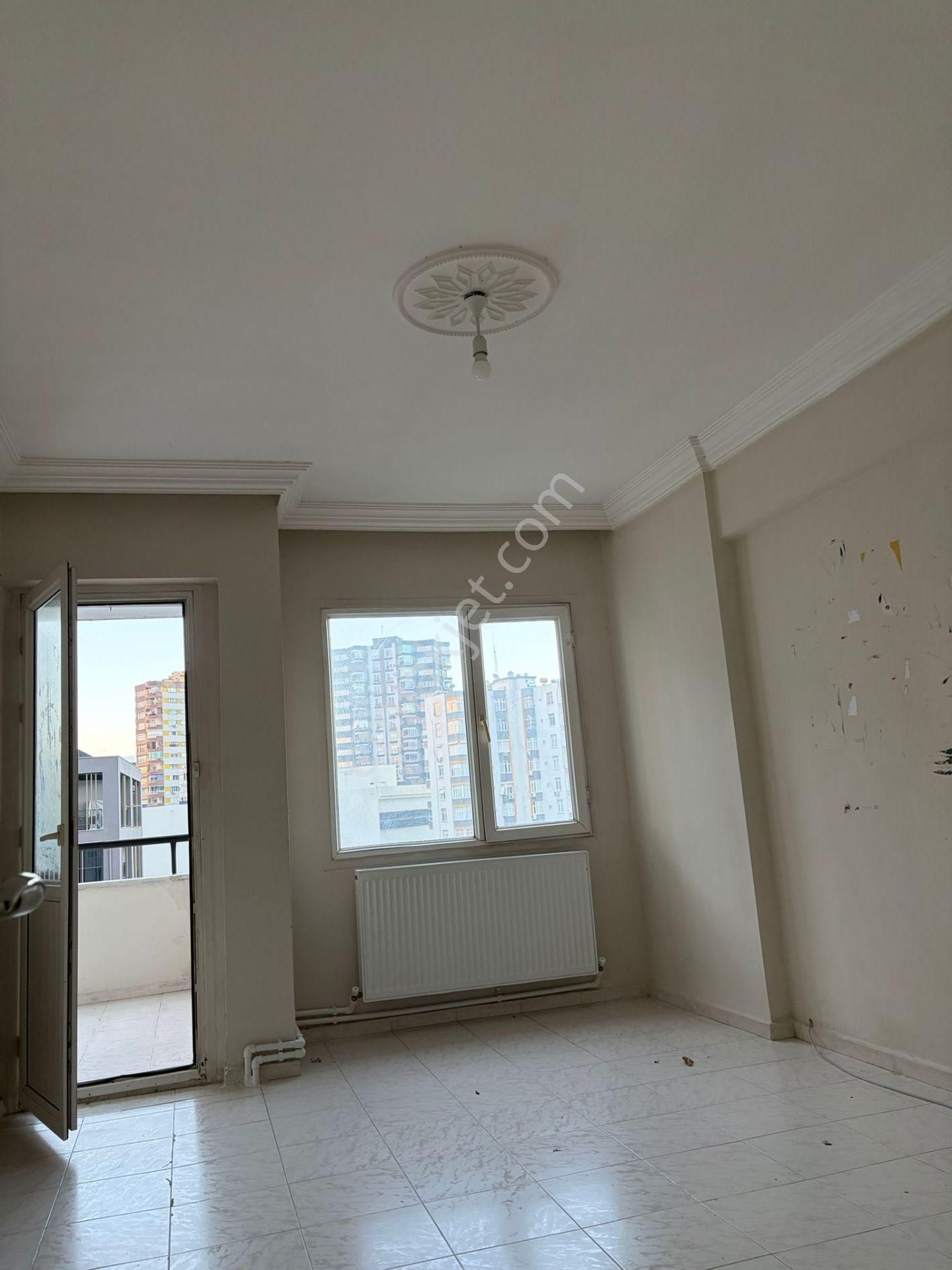 Adana Çukurova Özal Bulvarına Yakın Konumda 4+1 Doğalgazlı Kombili Mükemmel Konumda Kiralık Daire - Görsel 2