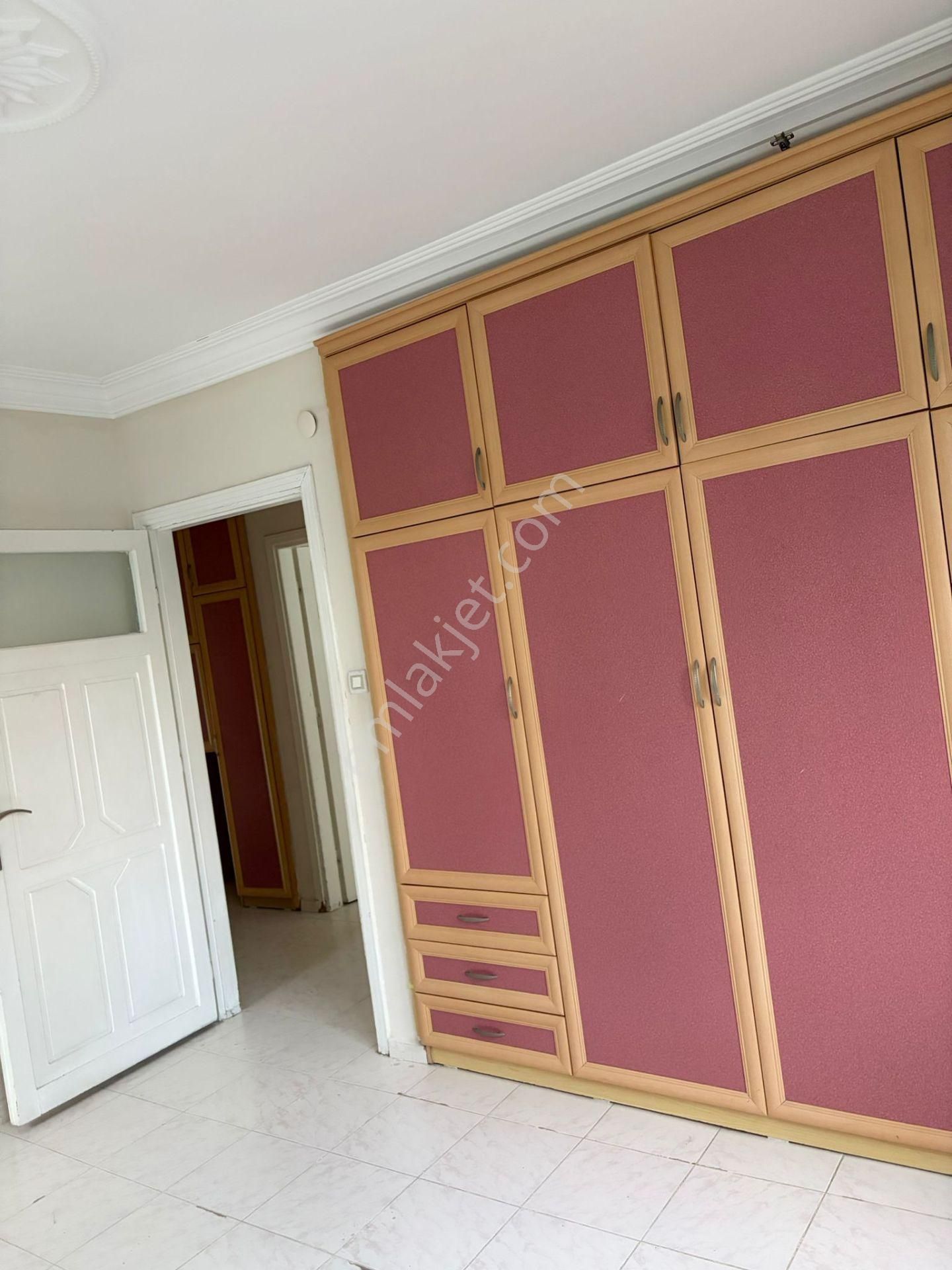 Adana Çukurova Özal Bulvarına Yakın Konumda 4+1 Doğalgazlı Kombili Mükemmel Konumda Kiralık Daire - Görsel 4