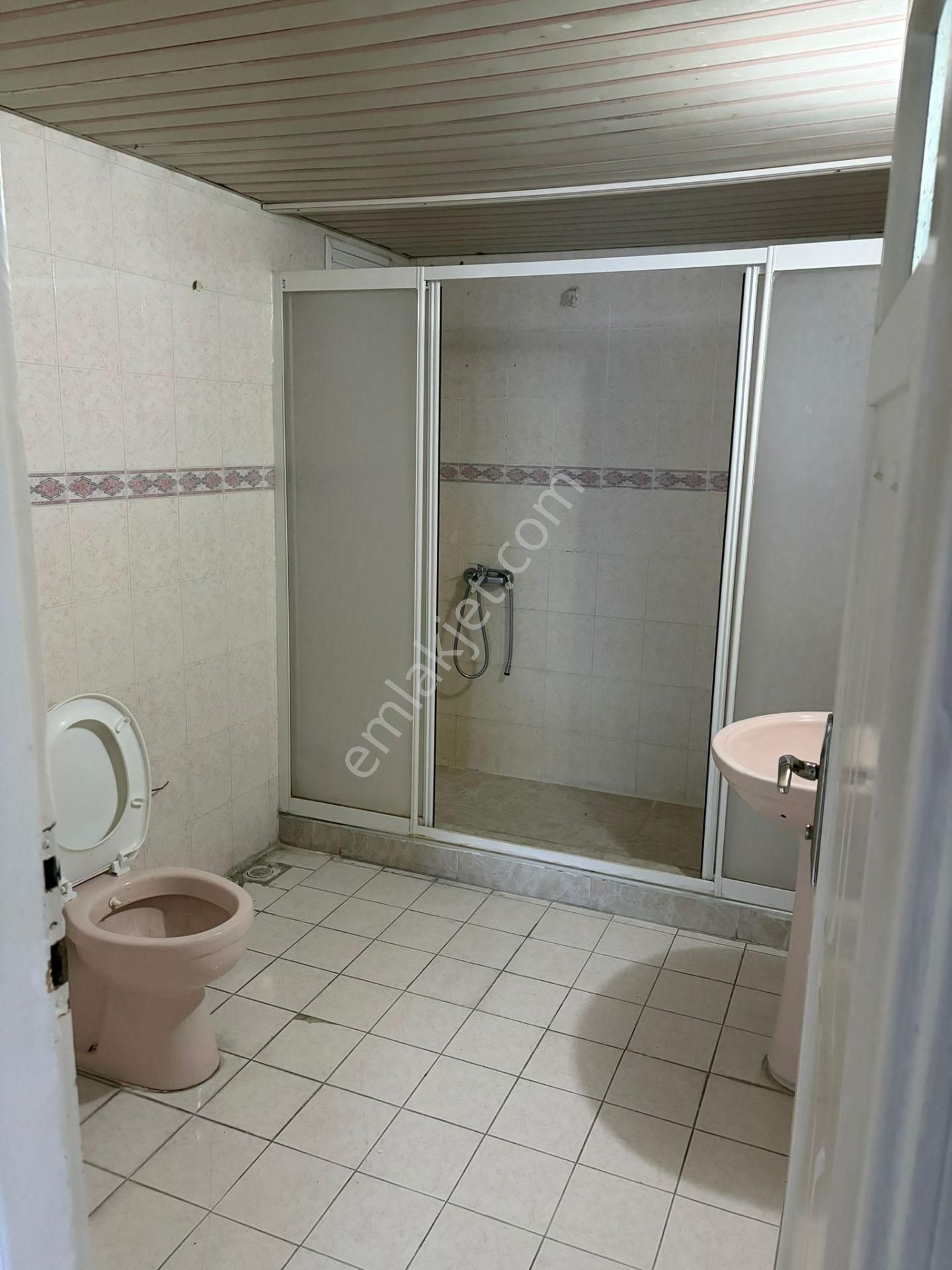 Adana Çukurova Özal Bulvarına Yakın Konumda 4+1 Doğalgazlı Kombili Mükemmel Konumda Kiralık Daire - Görsel 10