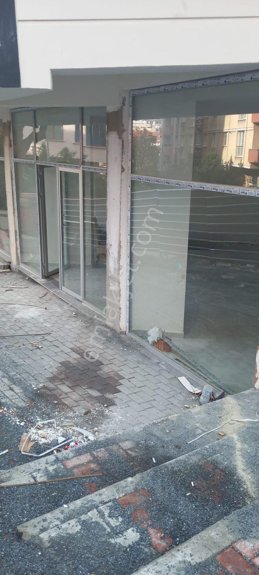 Güngören Badem Sokak’ta Köşe Konumlu 155 M² Satılık Ticari Dükkan | Yatırımlık - Görsel 4