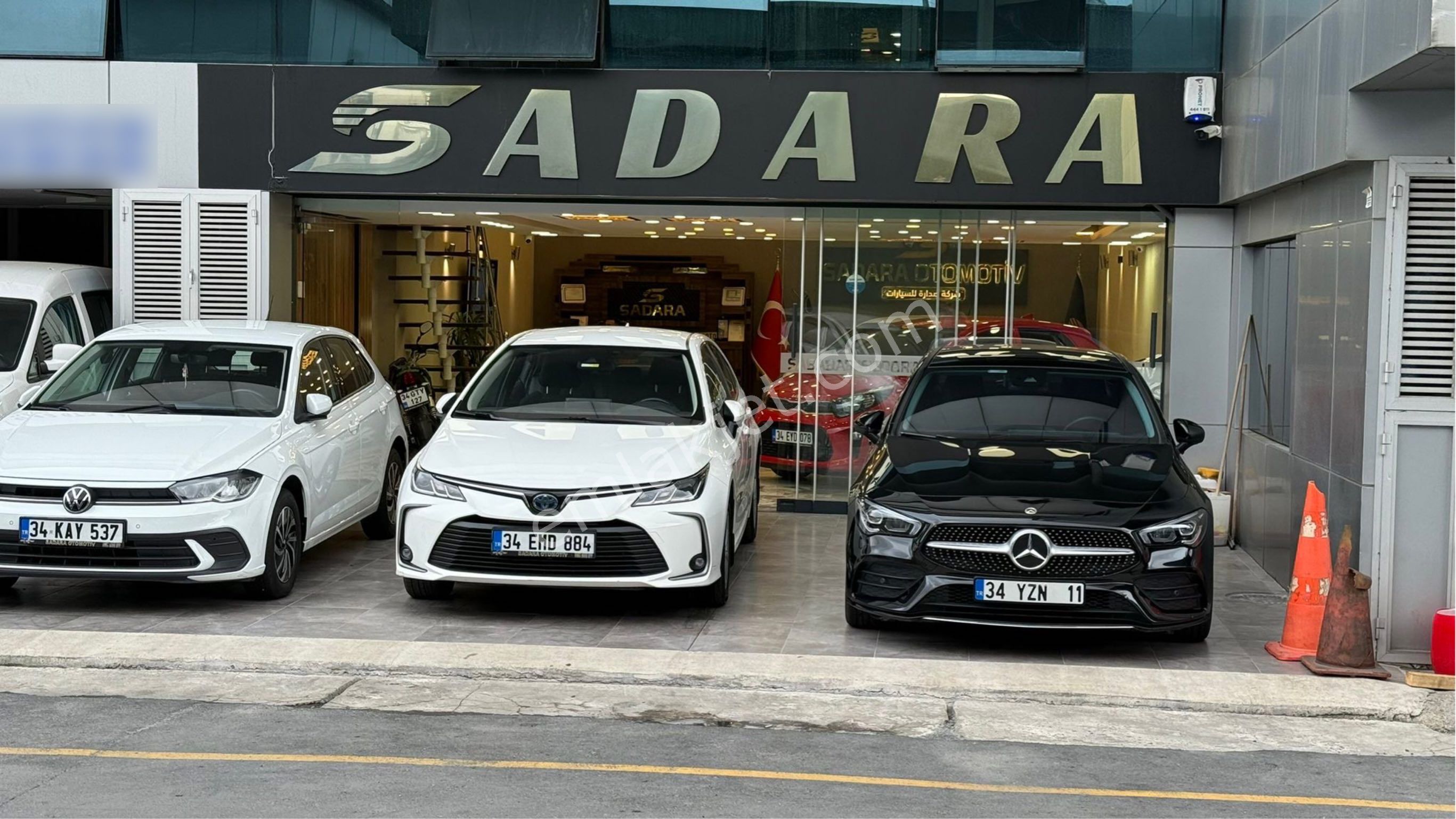 Otocenter’de En İşlek Caddesinde Satılık Dükkan