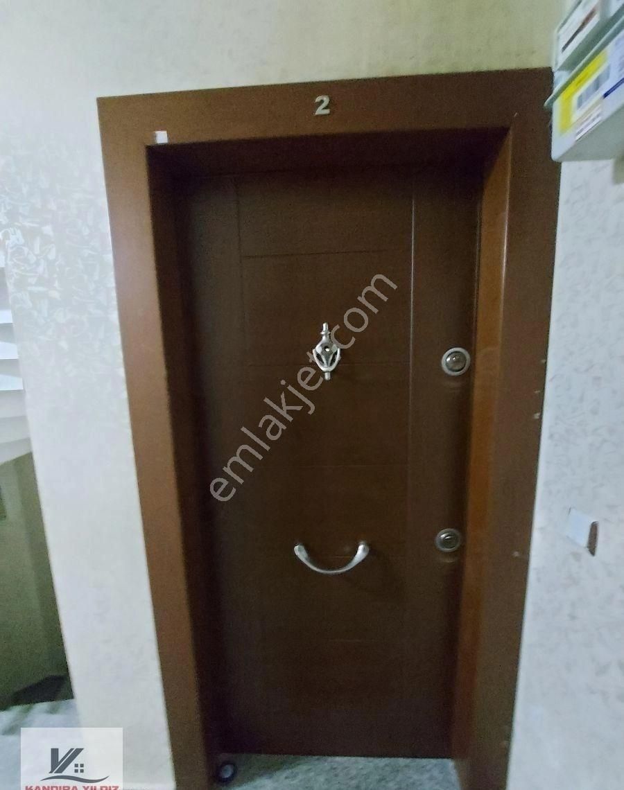 Cumhuriyet Mah. Kiralık: Bahçe Katı & 35 M² Teraslı 2+1 Daire !! - Görsel 32