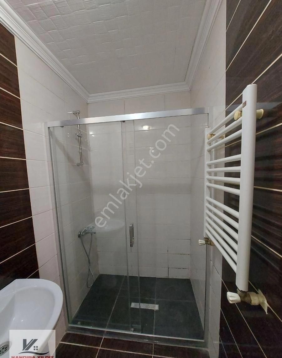 Cumhuriyet Mah. Kiralık: Bahçe Katı & 35 M² Teraslı 2+1 Daire !! - Görsel 26
