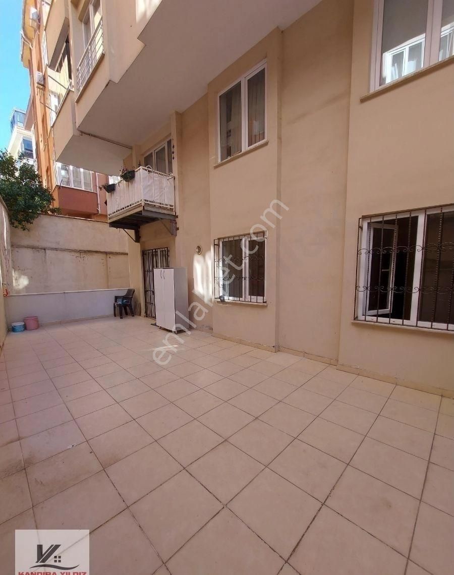 Cumhuriyet Mah. Kiralık: Bahçe Katı & 35 M² Teraslı 2+1 Daire !!