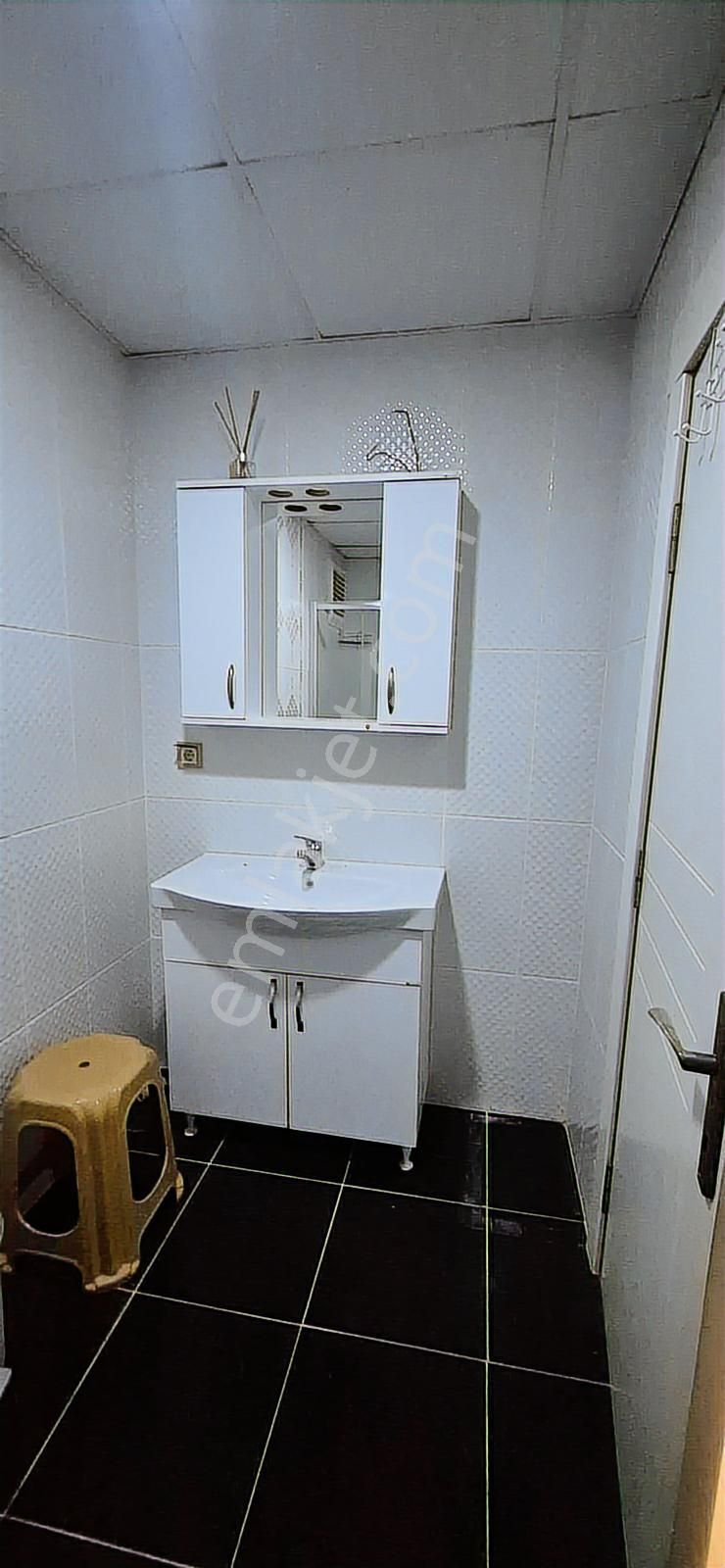 Beylikdüzü Adnan Kahveci'de Satılık Temiz 3+1 Daire - Görsel 4