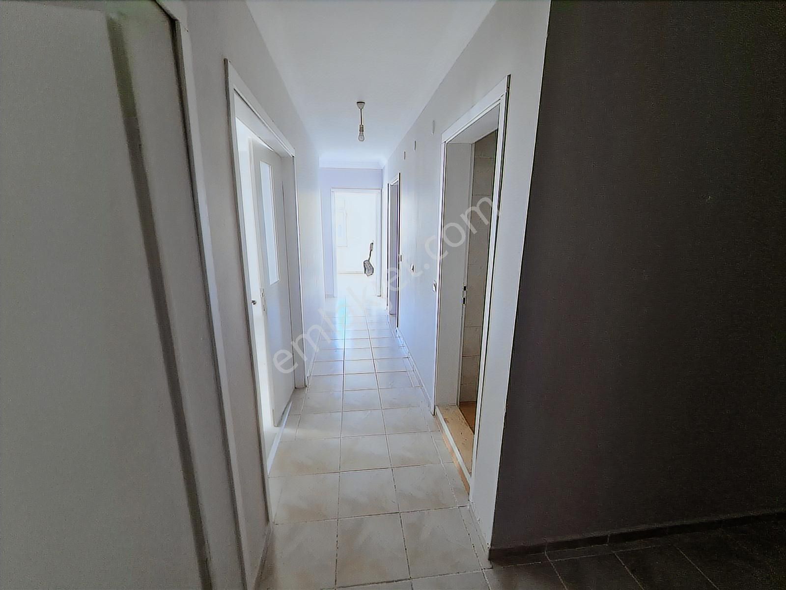 Site'de Asansörlü 3+1 Geniş Daire I 2 Ayrı Wc - Görsel 24