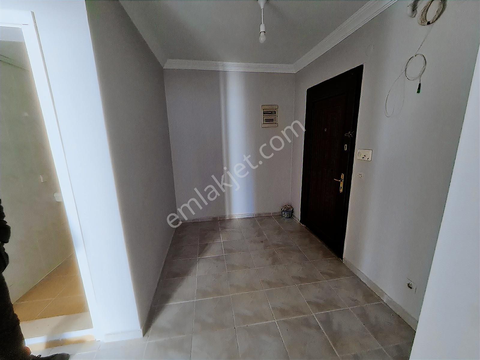 Site'de Asansörlü 3+1 Geniş Daire I 2 Ayrı Wc - Görsel 6