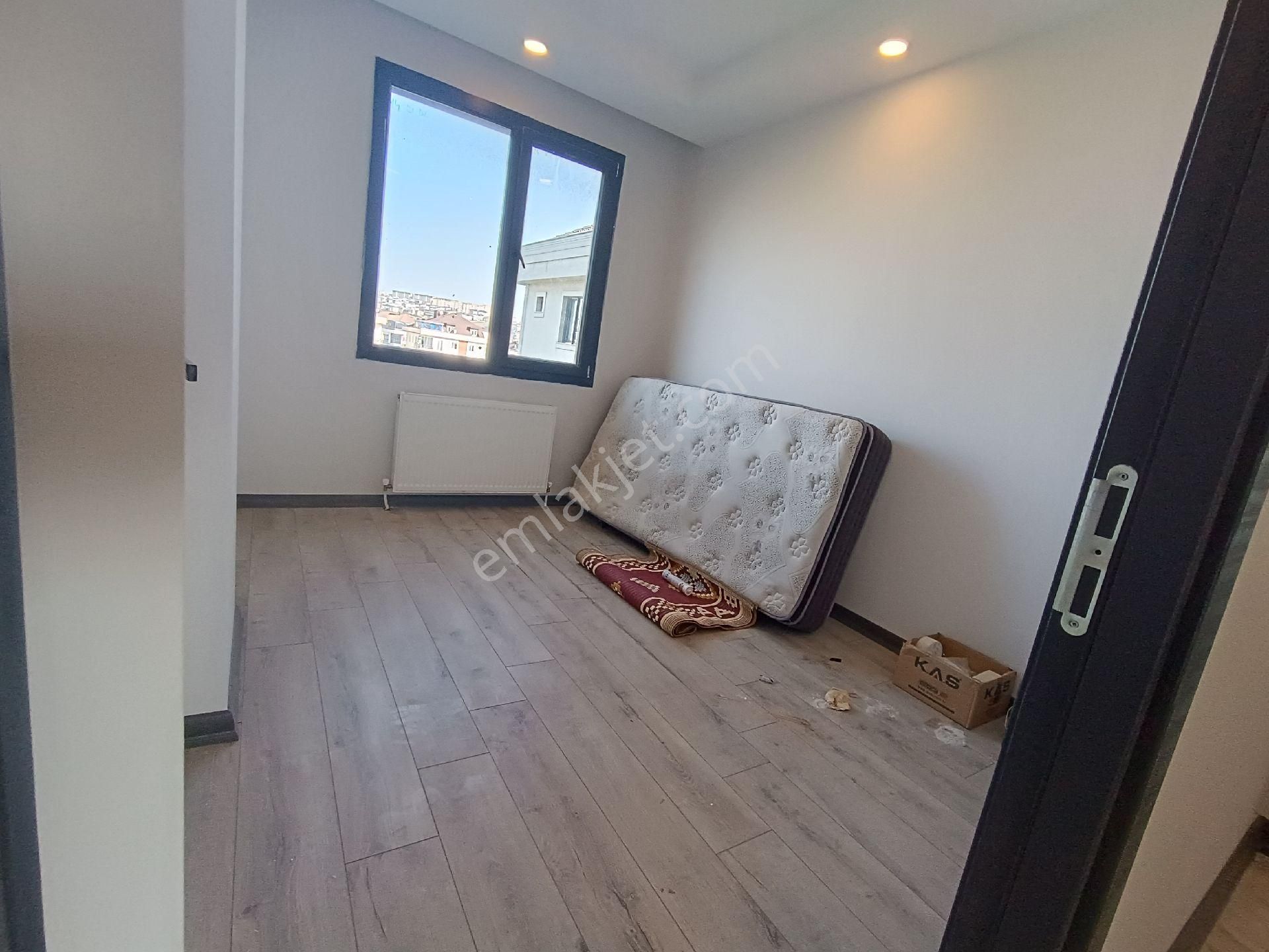 Kavaklı'da.kiralik Sıfır 3+1 Daire