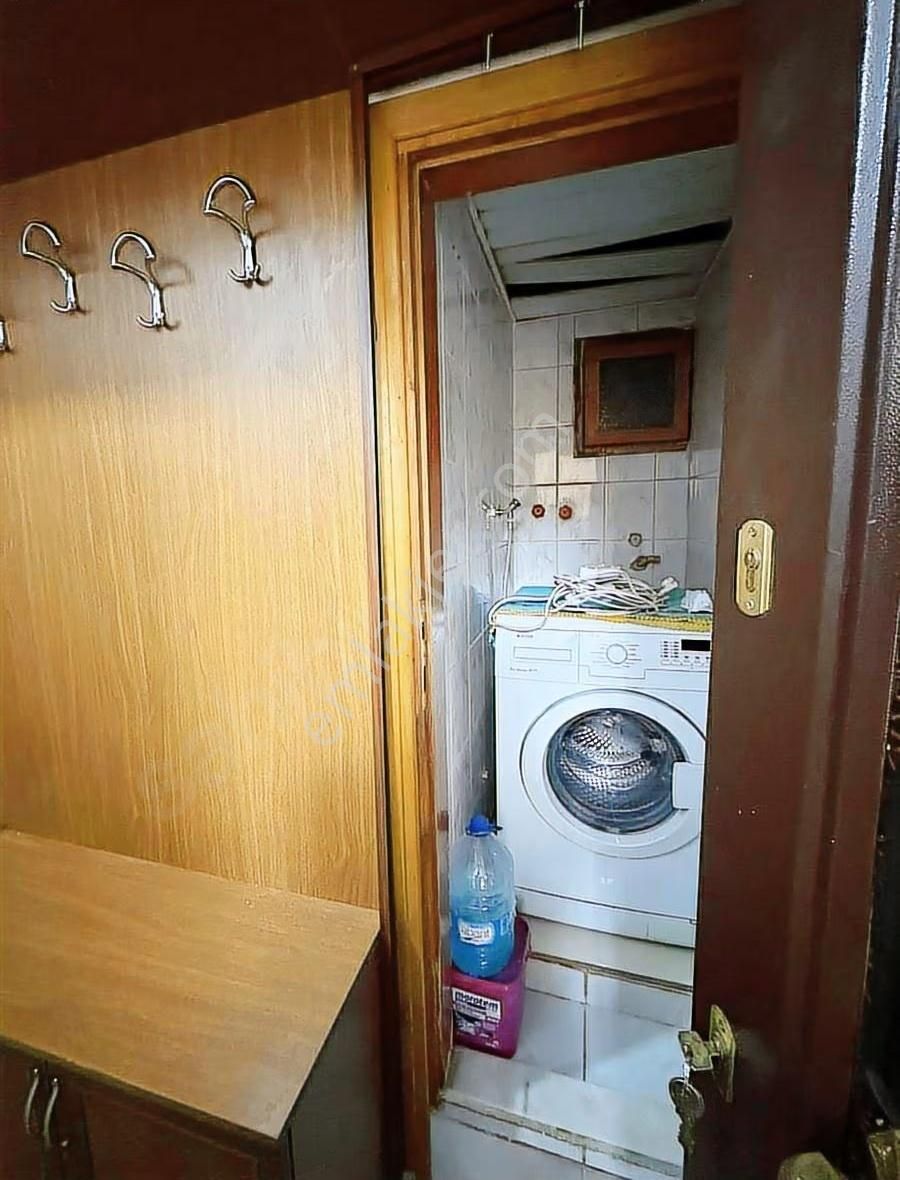 Tranvayın Dibinde Doğalgazlı Eşyalı Kiralik 3+1 - Görsel 11