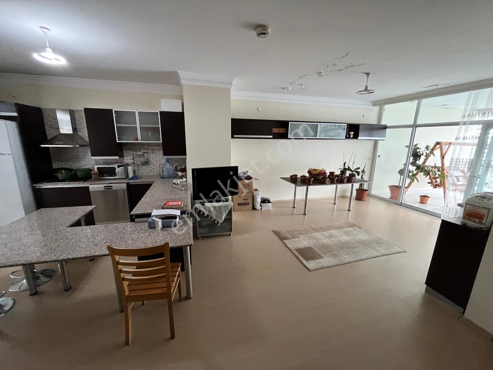 İki Nisan Caddesinde Satılık Site İçi Tripleks Villa - Görsel 17