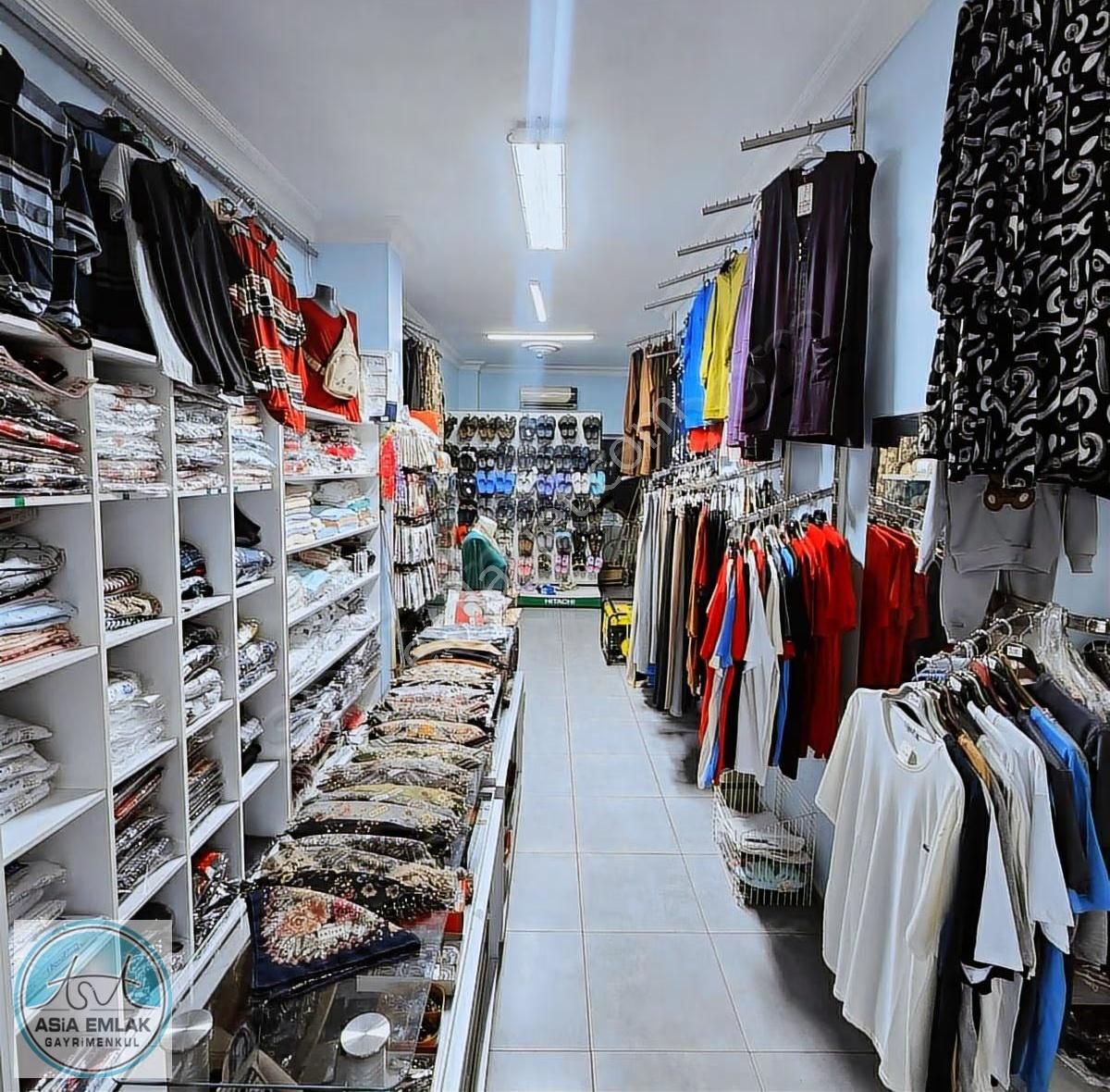 Asia'dan Merkezi Konumda Kiralık Depolu Dükkan - Görsel 7