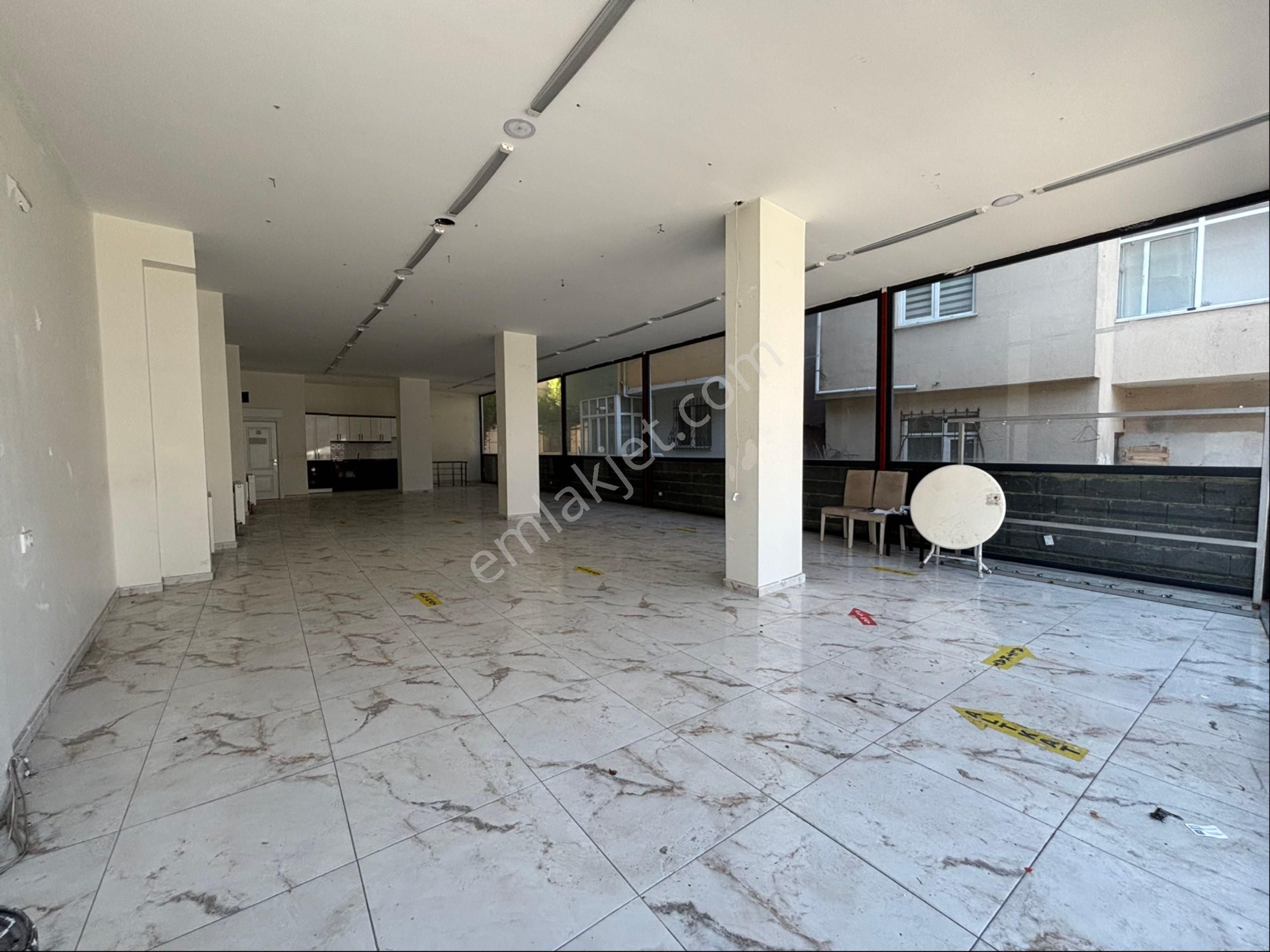 Sancaktepe Sarıgazi Aşıkveysel Cd. Kiralık 2 Katlı Dükkan - Görsel 6