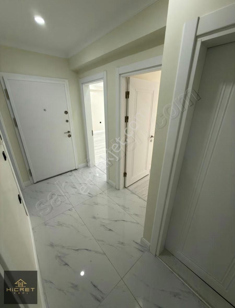 Hicret'den Cebeci Mh. Merkezi Konumda 2+1 95m² Sıfır 1.kat Daire - Görsel 2