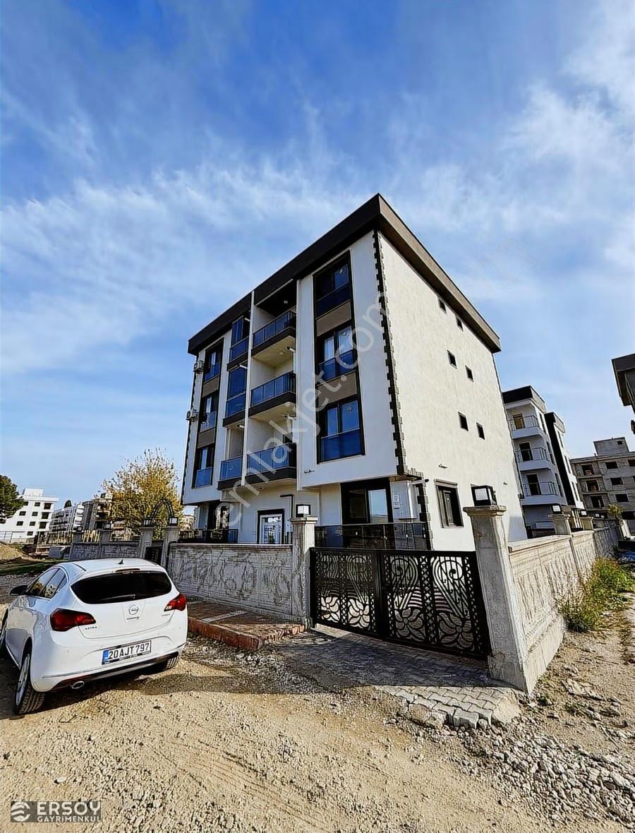 Ersoy'dan Araç Takasına Açık Muradiye'de Sıfır 1+1 Eşyalı Daire - Görsel 20